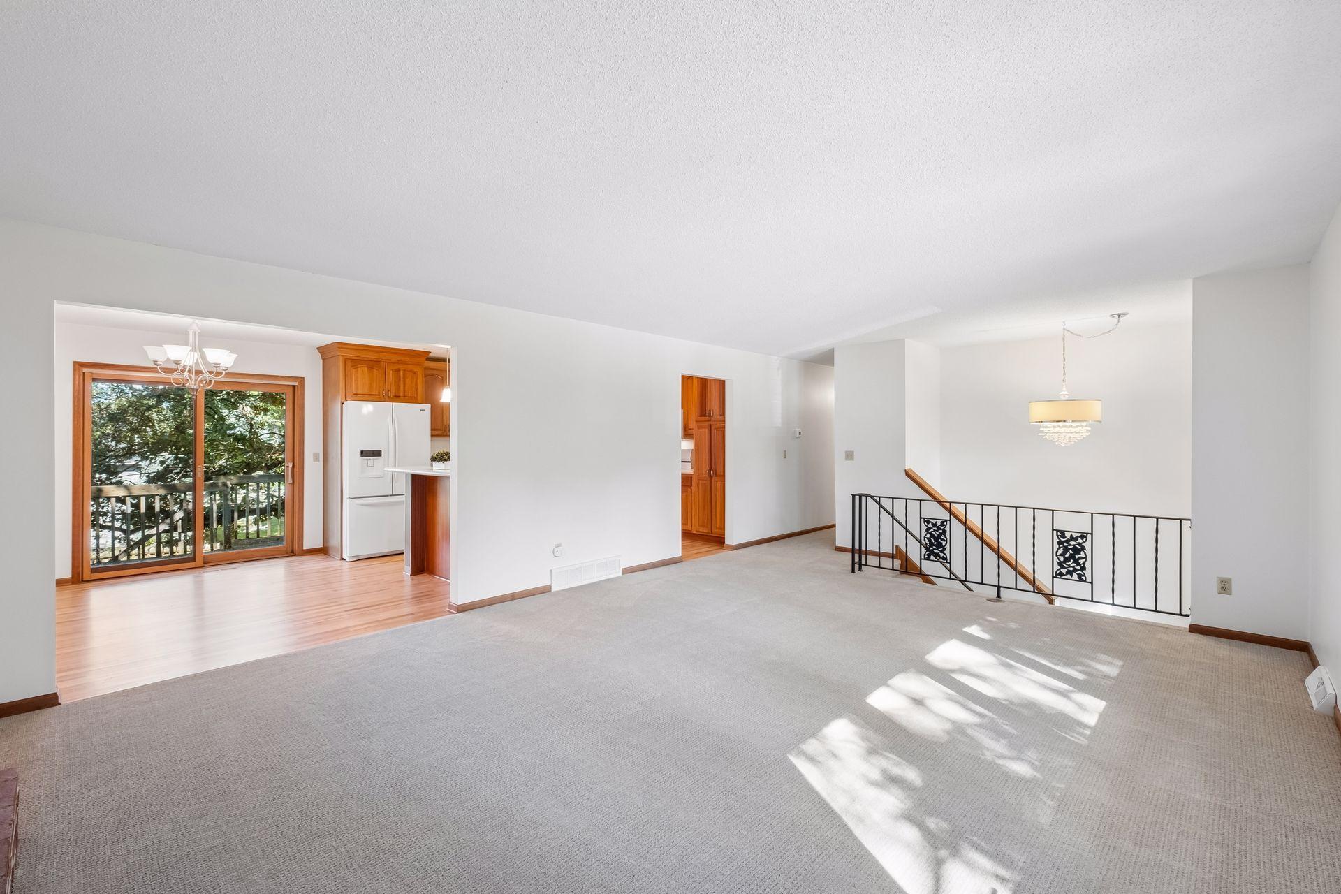 View of Residential at 16015 Oak Shore Drive, Lakeville MN 55044, Lakeville (14 of 83) - Mike Wilen | Minnesota Team Real Estate