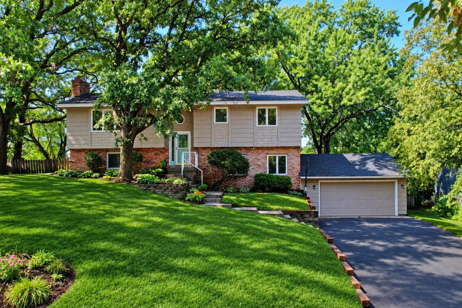 View of Residential at 16015 Oak Shore Drive, Lakeville MN 55044, Lakeville - Mike Wilen | Minnesota Team Real Estate