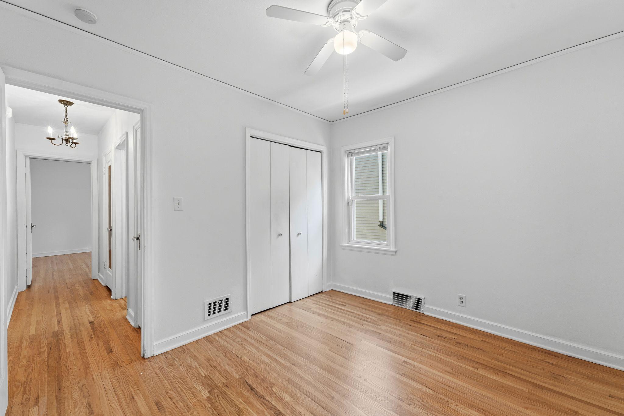 View of Residential at 1200 Idaho Avenue, Saint Paul MN 55108, Saint Paul (21 of 46) - Mike Wilen | Minnesota Team Real Estate