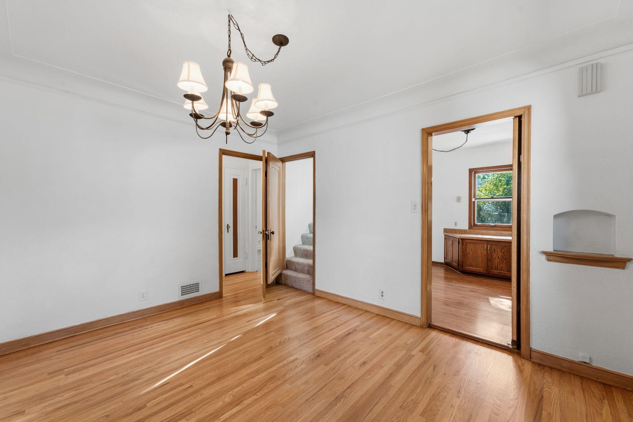 View of Residential at 1200 Idaho Avenue, Saint Paul MN 55108, Saint Paul (9 of 46) - Mike Wilen | Minnesota Team Real Estate