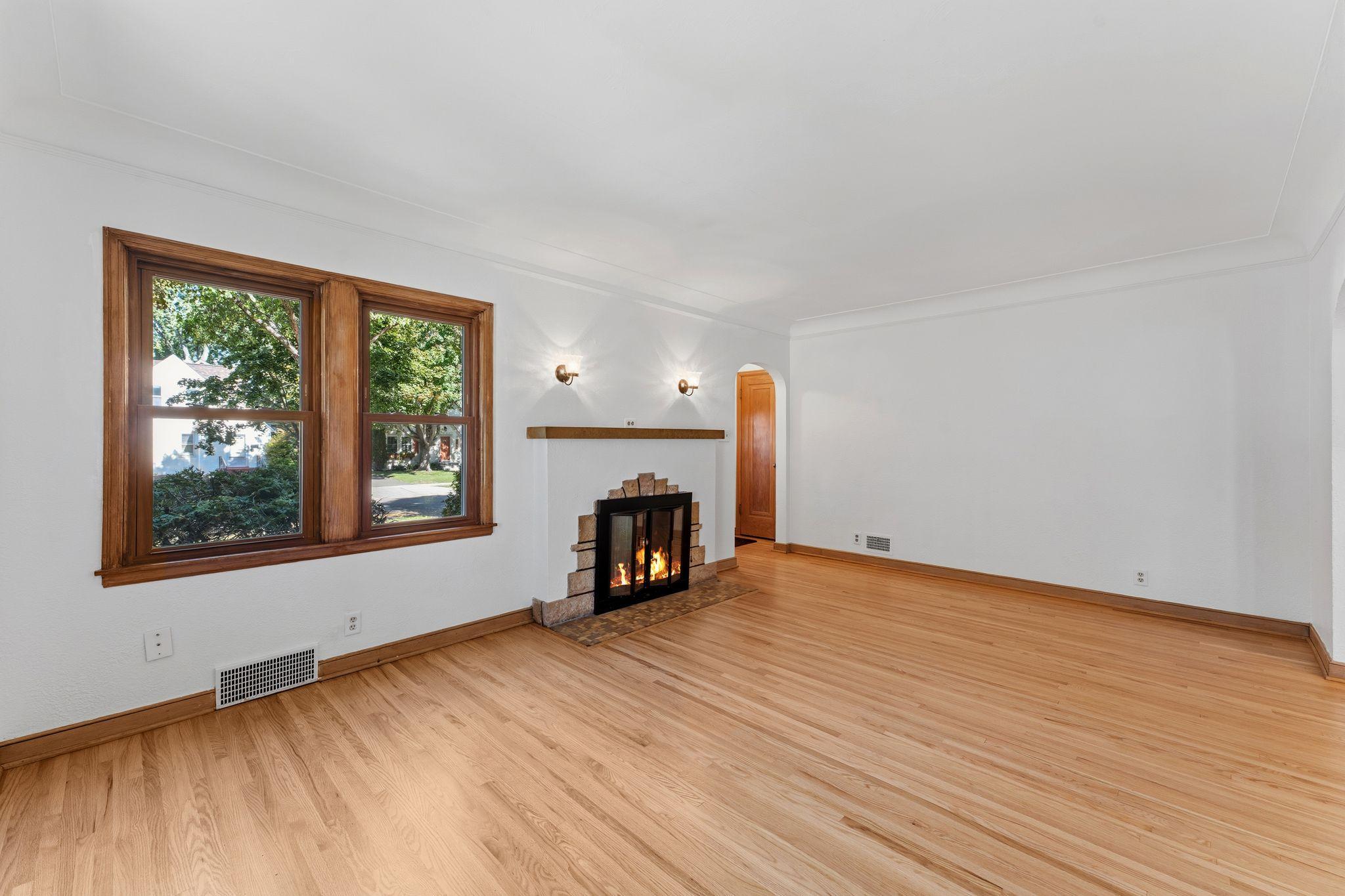 View of Residential at 1200 Idaho Avenue, Saint Paul MN 55108, Saint Paul (5 of 46) - Mike Wilen | Minnesota Team Real Estate