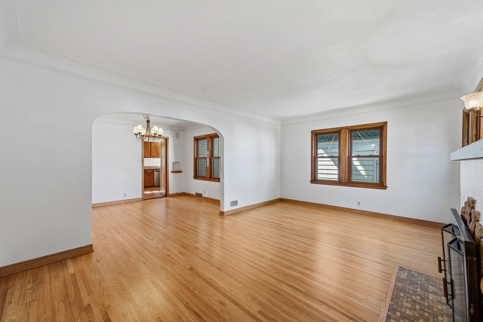 View of Residential at 1200 Idaho Avenue, Saint Paul MN 55108, Saint Paul (6 of 46) - Mike Wilen | Minnesota Team Real Estate