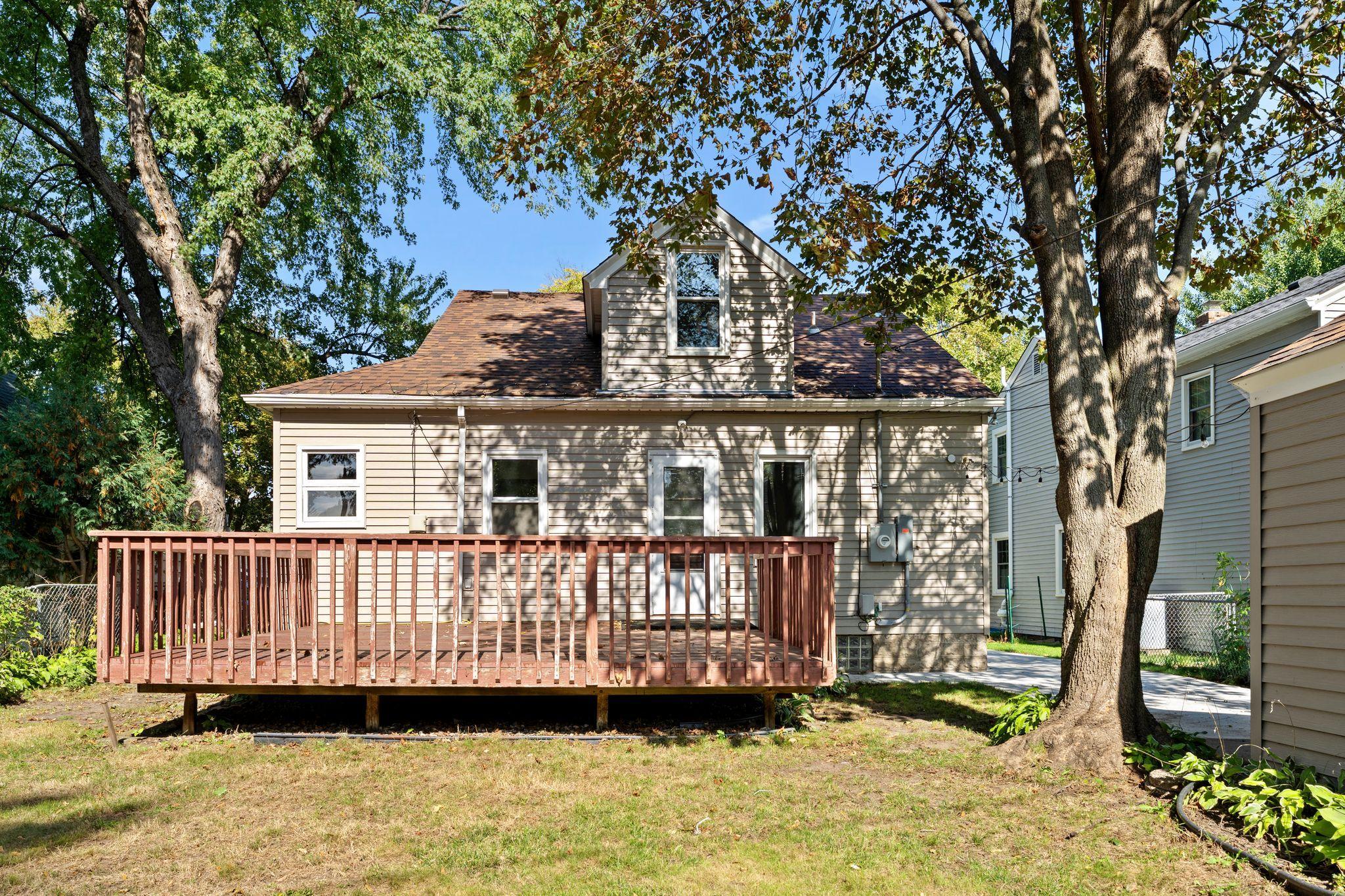 View of Residential at 1200 Idaho Avenue, Saint Paul MN 55108, Saint Paul (39 of 46) - Mike Wilen | Minnesota Team Real Estate