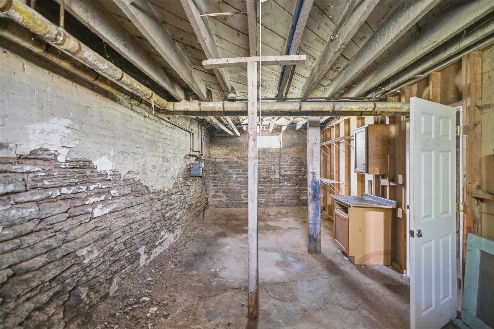 View of Residential Income at 2644 Garfield Avenue, Minneapolis MN 55408, Minneapolis (24 of 37) - Mike Wilen | Minnesota Team Real Estate