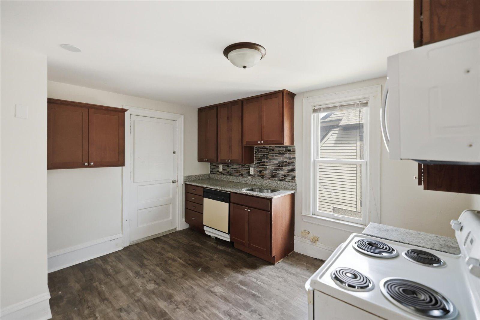 View of Residential Income at 2644 Garfield Avenue, Minneapolis MN 55408, Minneapolis (16 of 37) - Mike Wilen | Minnesota Team Real Estate