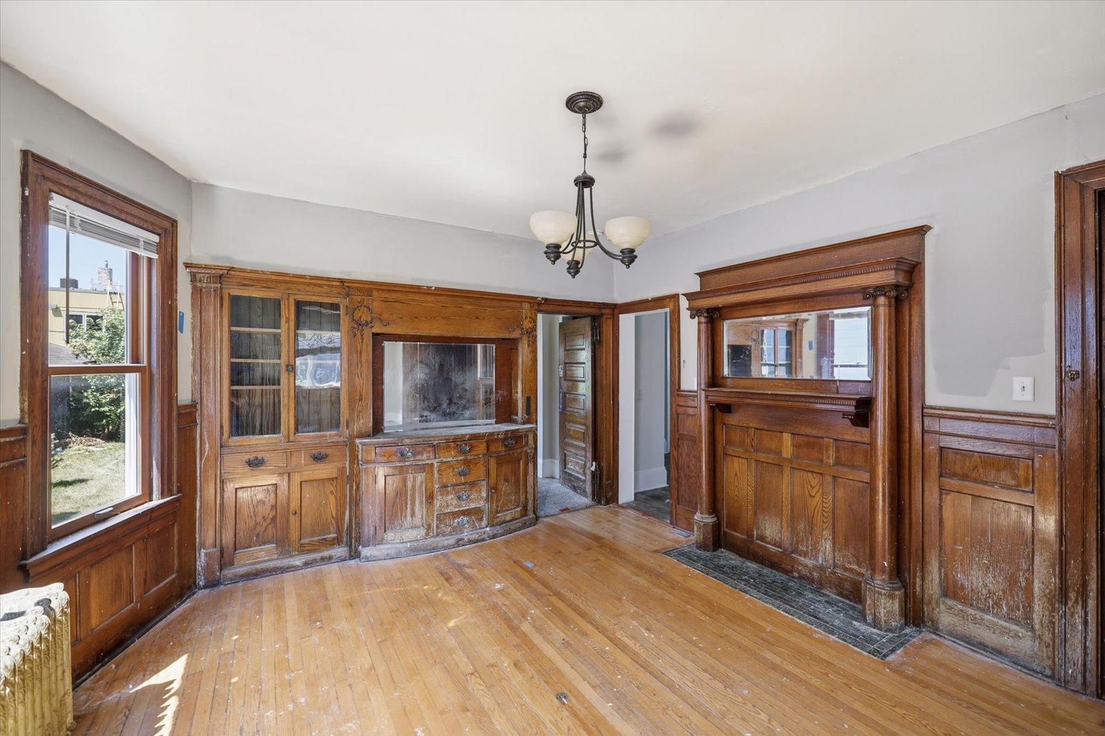 View of Residential Income at 2644 Garfield Avenue, Minneapolis MN 55408, Minneapolis (5 of 37) - Mike Wilen | Minnesota Team Real Estate