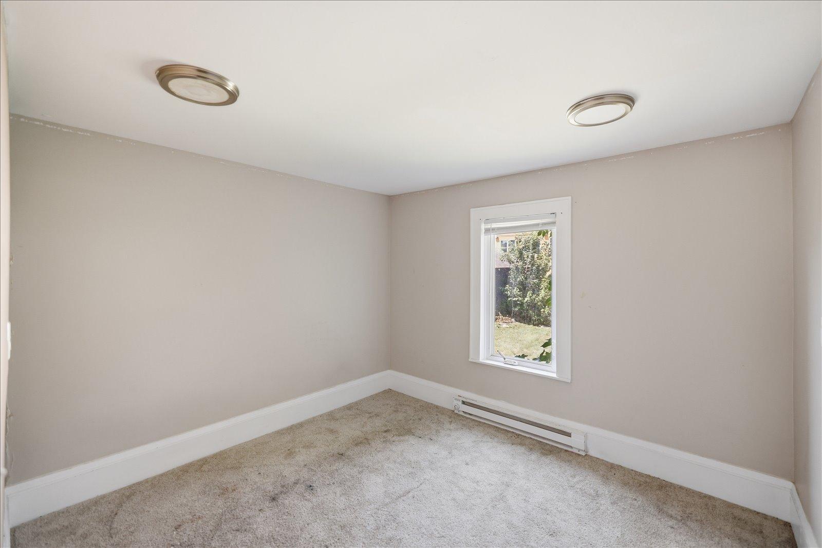 View of Residential Income at 2644 Garfield Avenue, Minneapolis MN 55408, Minneapolis (13 of 37) - Mike Wilen | Minnesota Team Real Estate
