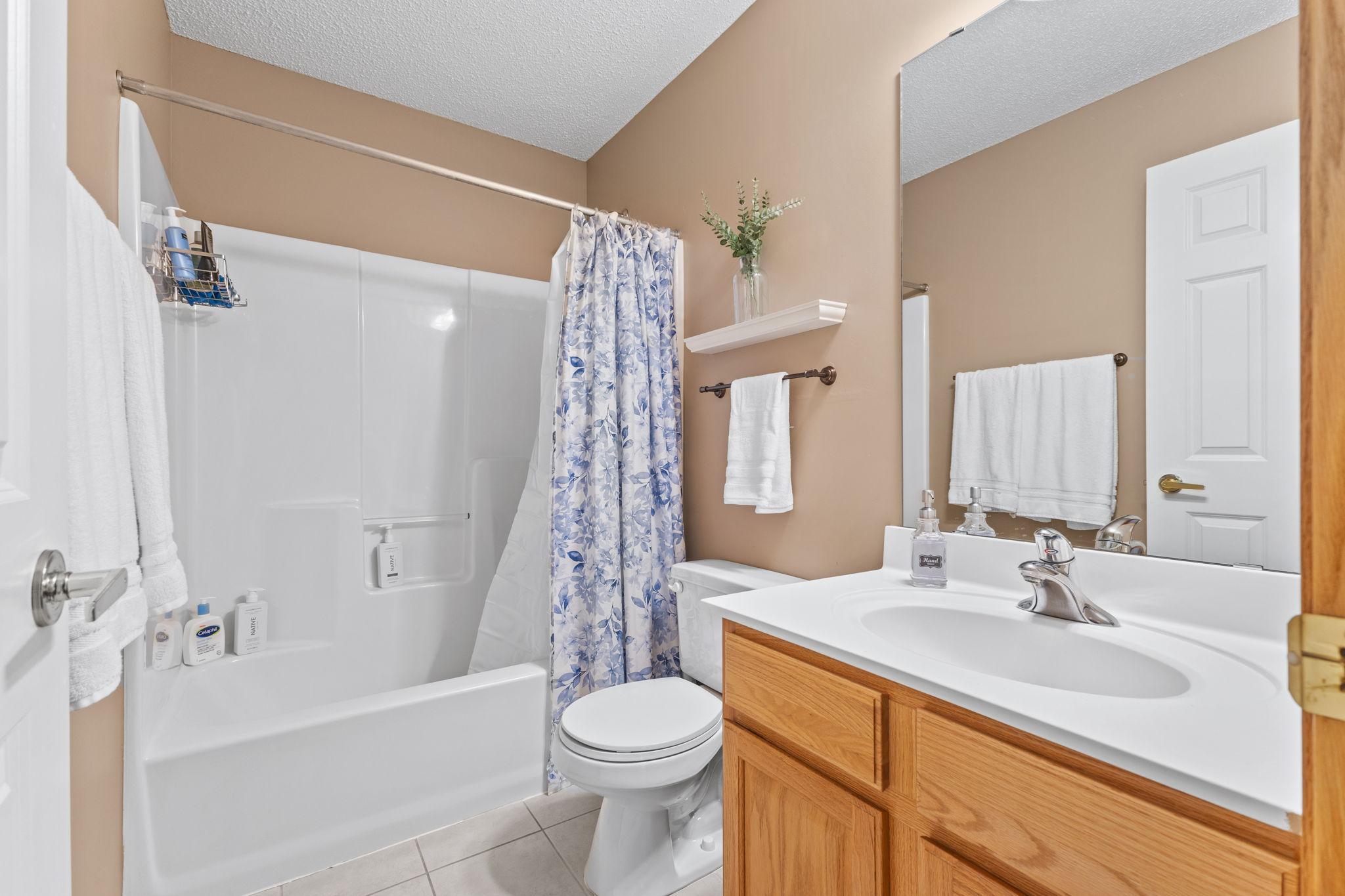 View of Residential at 13892 52nd Avenue, Plymouth MN 55446, Plymouth (36 of 49) - Mike Wilen | Minnesota Team Real Estate