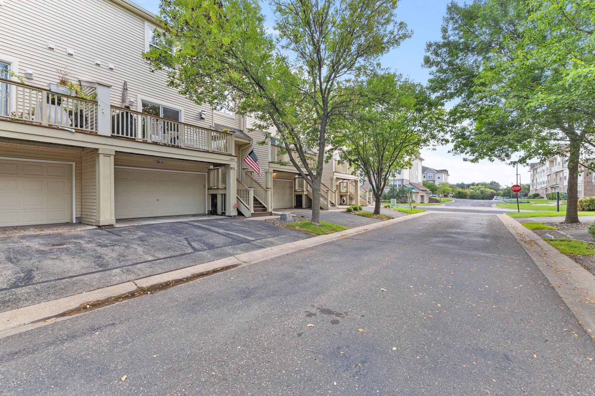 View of Residential at 13892 52nd Avenue, Plymouth MN 55446, Plymouth (4 of 49) - Mike Wilen | Minnesota Team Real Estate