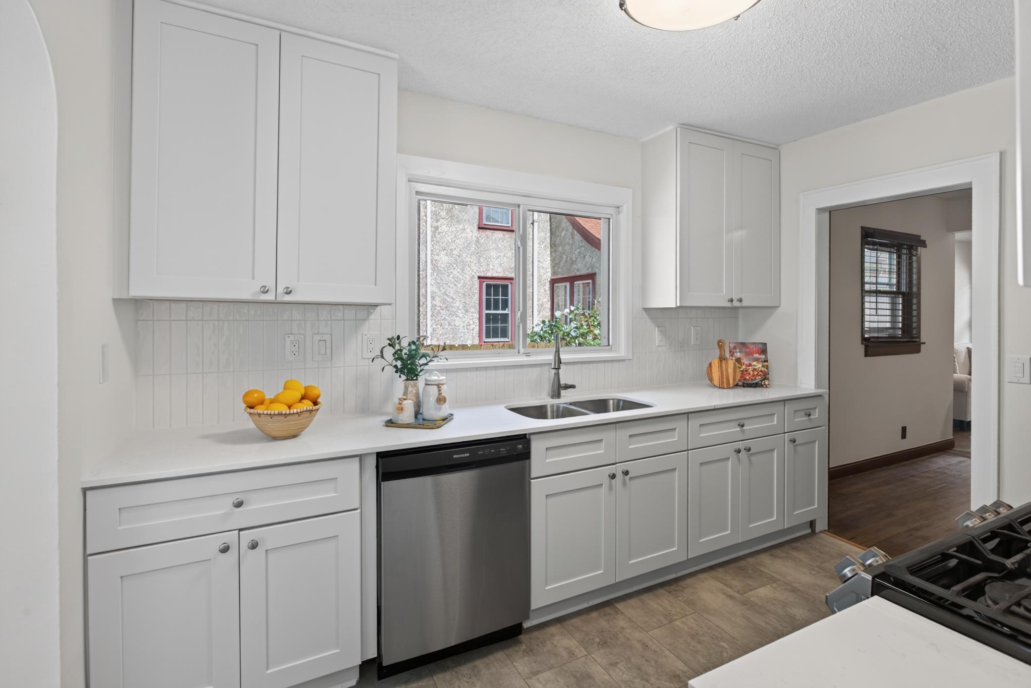 View of Residential at 3807 Hubbard Avenue, Robbinsdale MN 55422, Robbinsdale (4 of 40) - Mike Wilen | Minnesota Team Real Estate