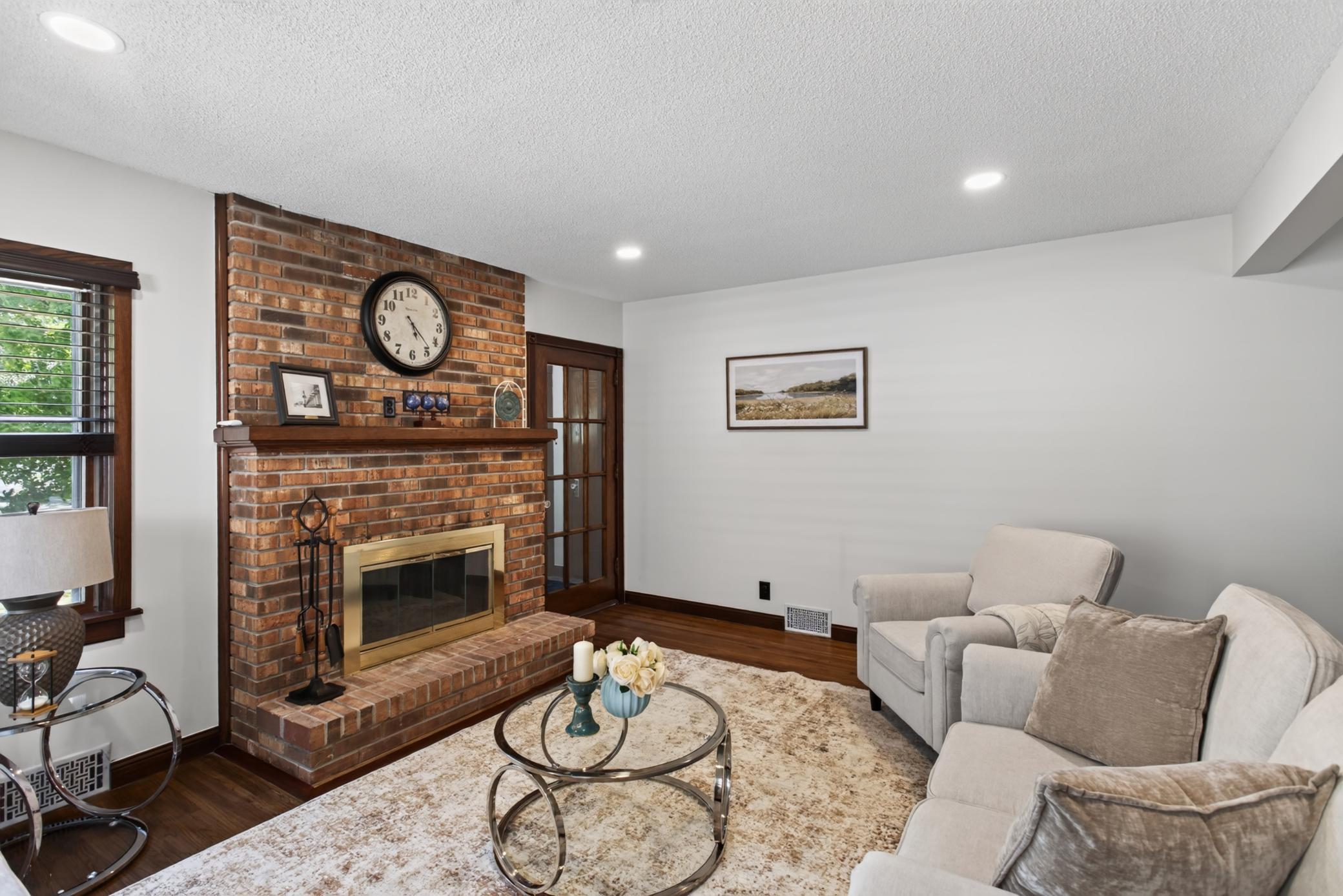 View of Residential at 3807 Hubbard Avenue, Robbinsdale MN 55422, Robbinsdale (12 of 40) - Mike Wilen | Minnesota Team Real Estate