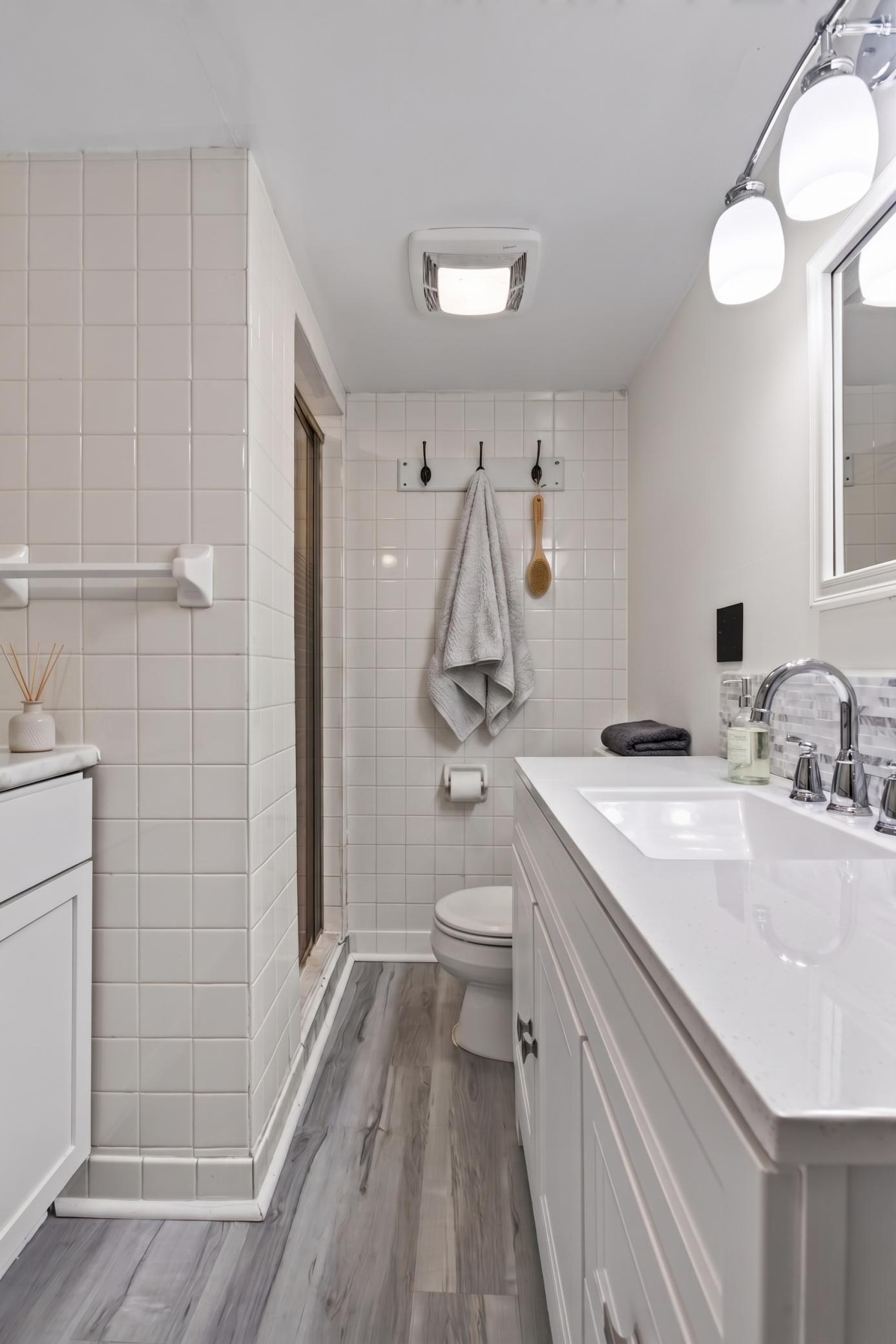 View of Residential at 3807 Hubbard Avenue, Robbinsdale MN 55422, Robbinsdale (25 of 40) - Mike Wilen | Minnesota Team Real Estate