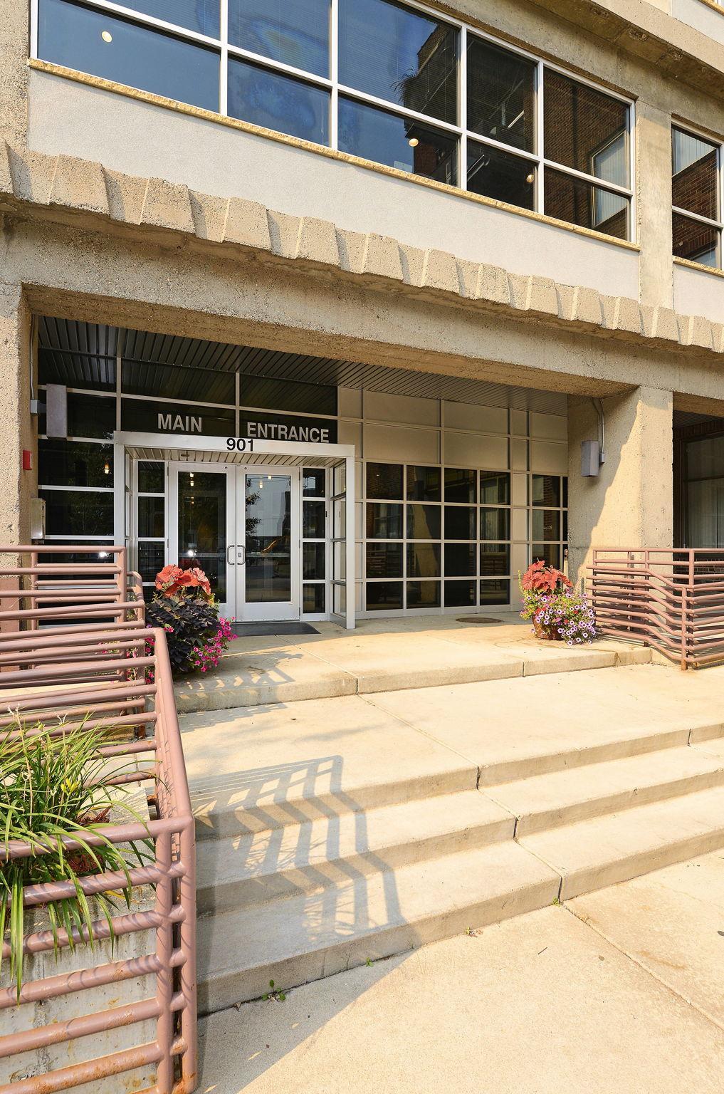 View of Residential at 901 3rd Street #509, Minneapolis MN 55401, Minneapolis (27 of 30) - Mike Wilen | Minnesota Team Real Estate