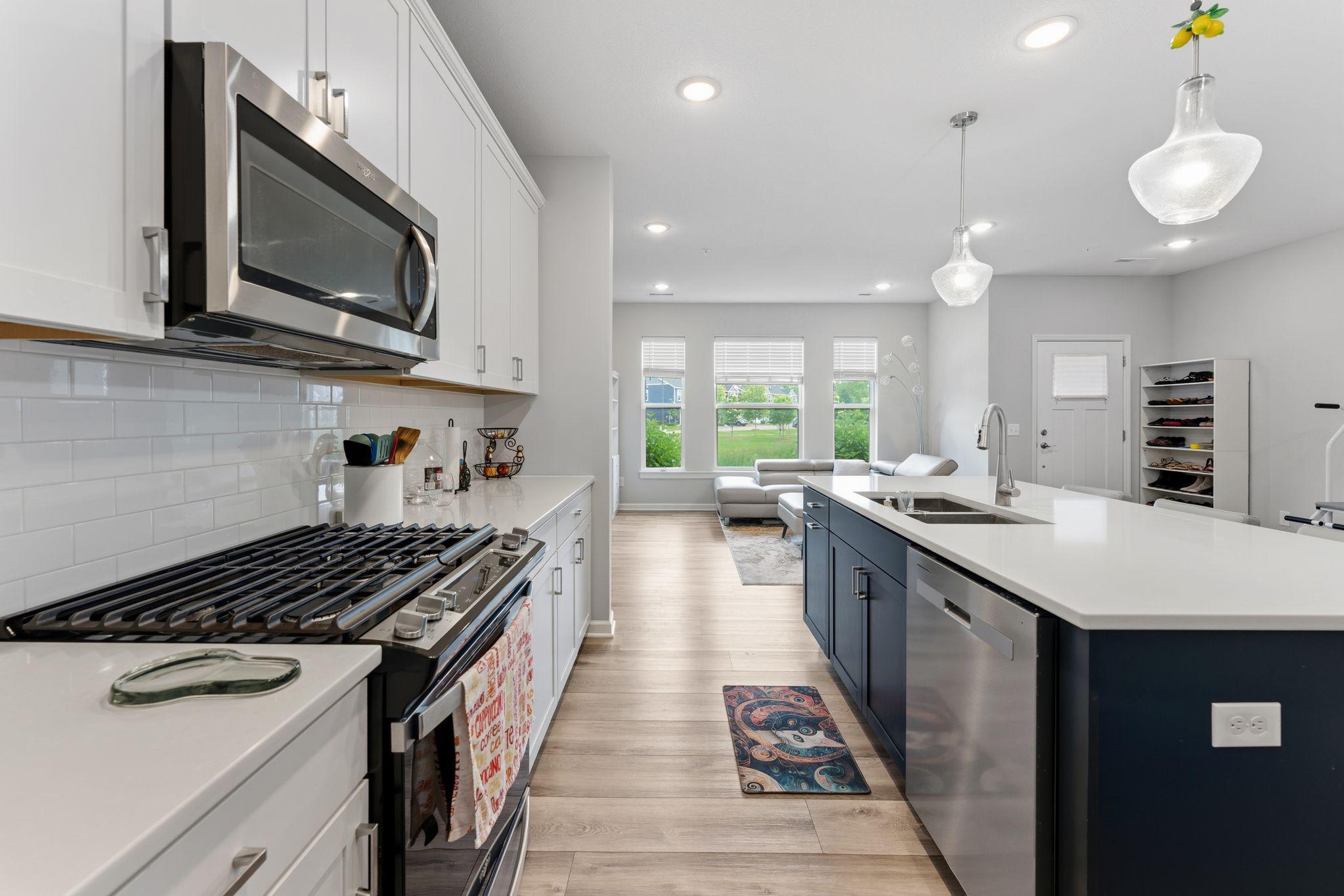 View of Residential at 14524 Twin Lakes Circle, Burnsville MN 55306, Burnsville (10 of 47) - Mike Wilen | Minnesota Team Real Estate