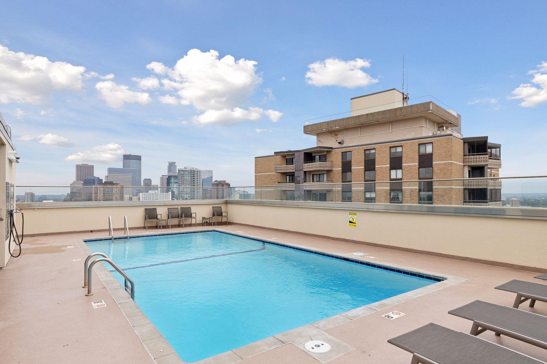 View of Residential at 400 Groveland Avenue #1714, Minneapolis MN 55403, Minneapolis (82 of 89) - Mike Wilen | Minnesota Team Real Estate