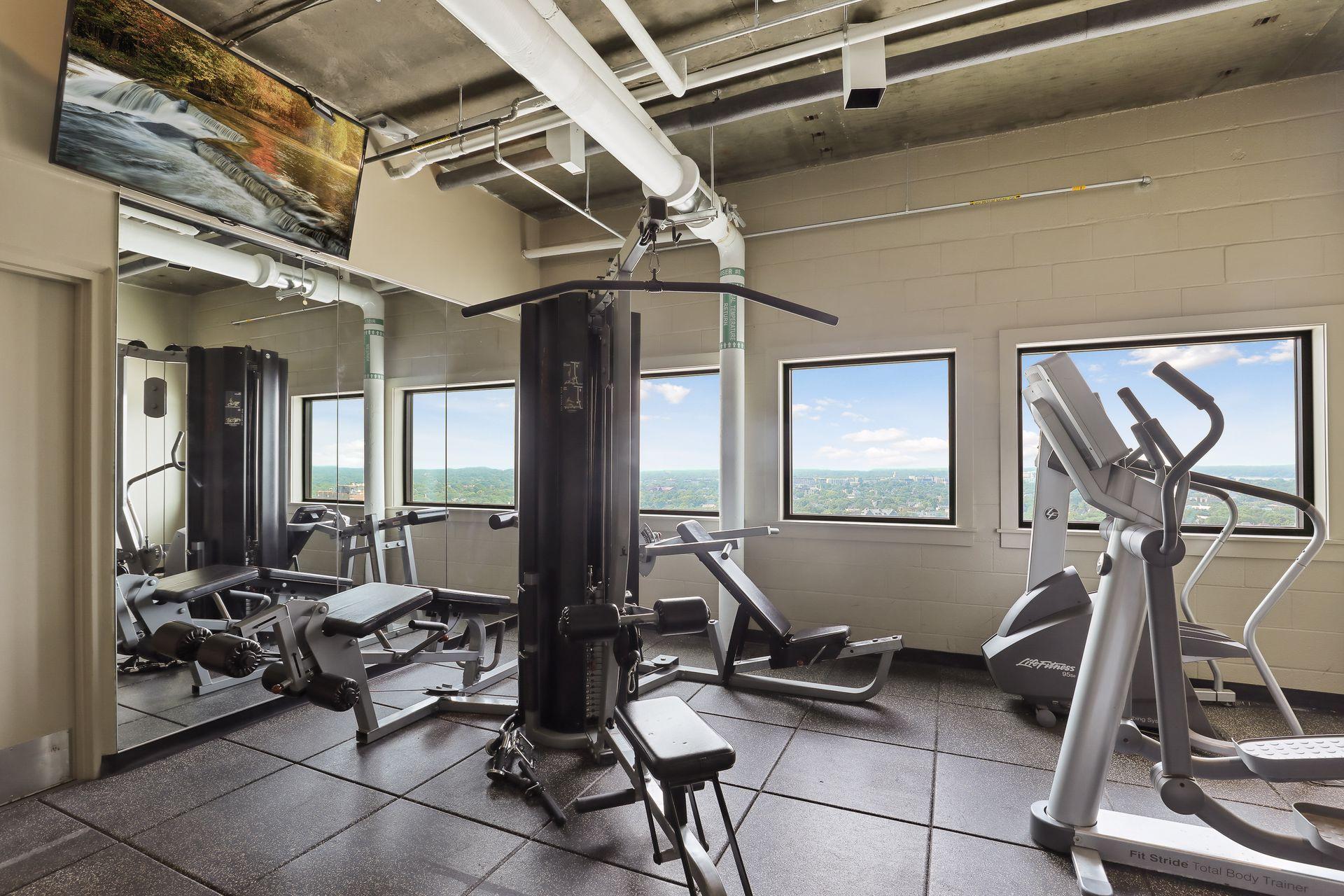 View of Residential at 400 Groveland Avenue #1714, Minneapolis MN 55403, Minneapolis (55 of 89) - Mike Wilen | Minnesota Team Real Estate