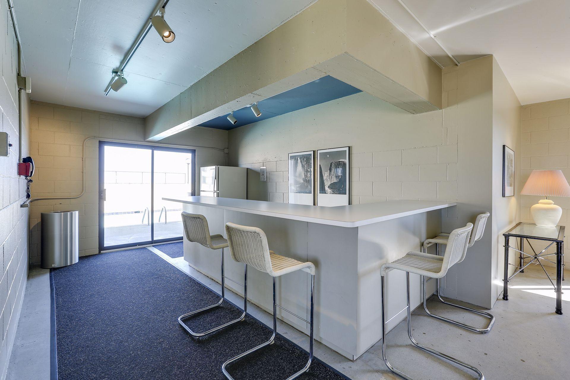 View of Residential at 400 Groveland Avenue #1714, Minneapolis MN 55403, Minneapolis (50 of 89) - Mike Wilen | Minnesota Team Real Estate