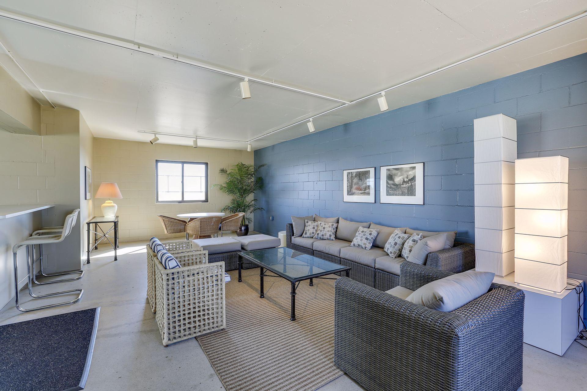 View of Residential at 400 Groveland Avenue #1714, Minneapolis MN 55403, Minneapolis (48 of 89) - Mike Wilen | Minnesota Team Real Estate