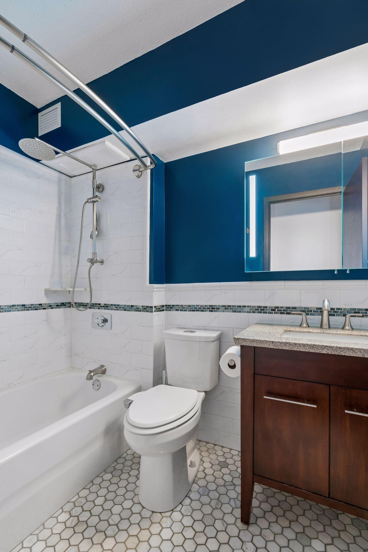 View of Residential at 400 Groveland Avenue #1714, Minneapolis MN 55403, Minneapolis (47 of 89) - Mike Wilen | Minnesota Team Real Estate