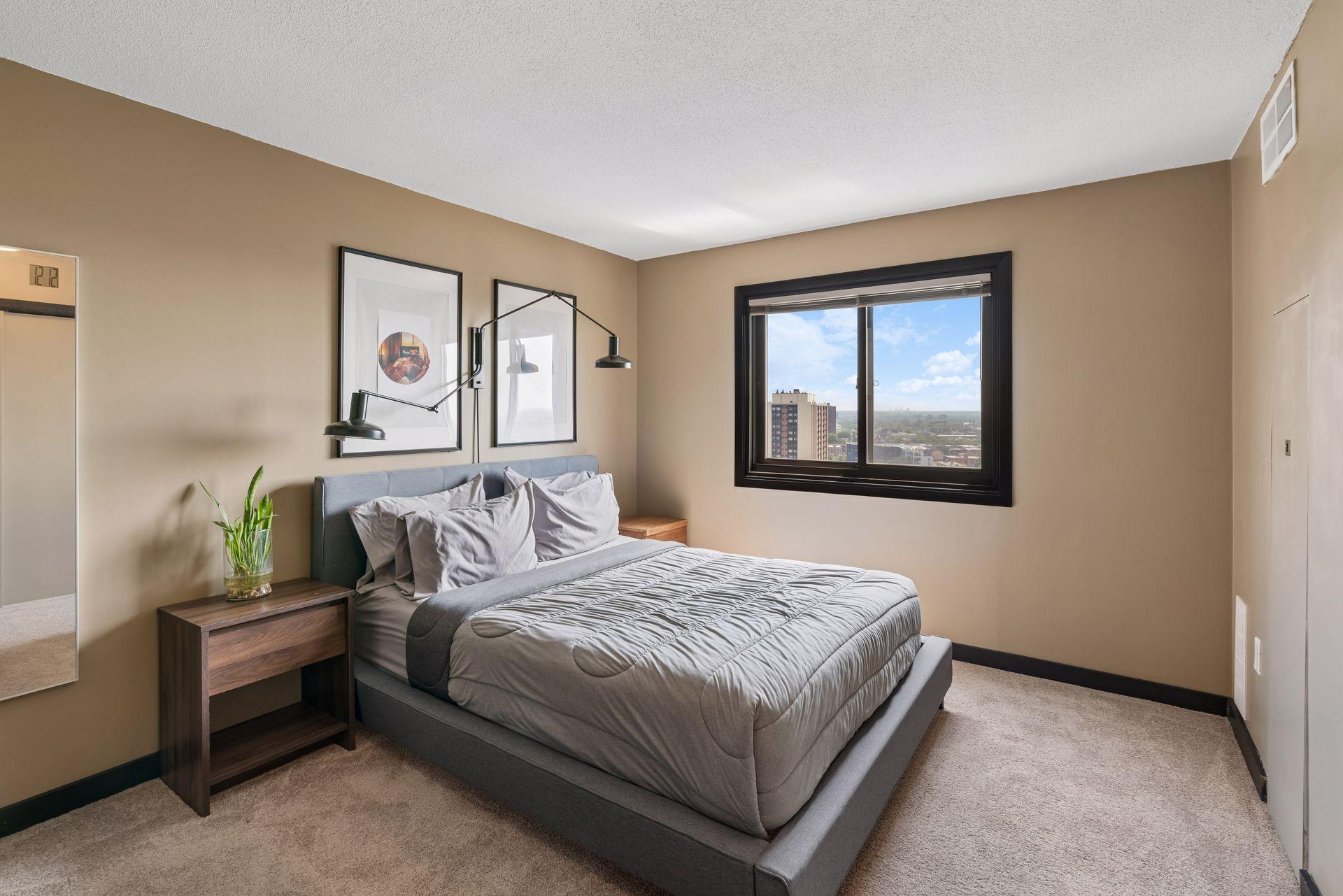 View of Residential at 400 Groveland Avenue #1714, Minneapolis MN 55403, Minneapolis (44 of 89) - Mike Wilen | Minnesota Team Real Estate