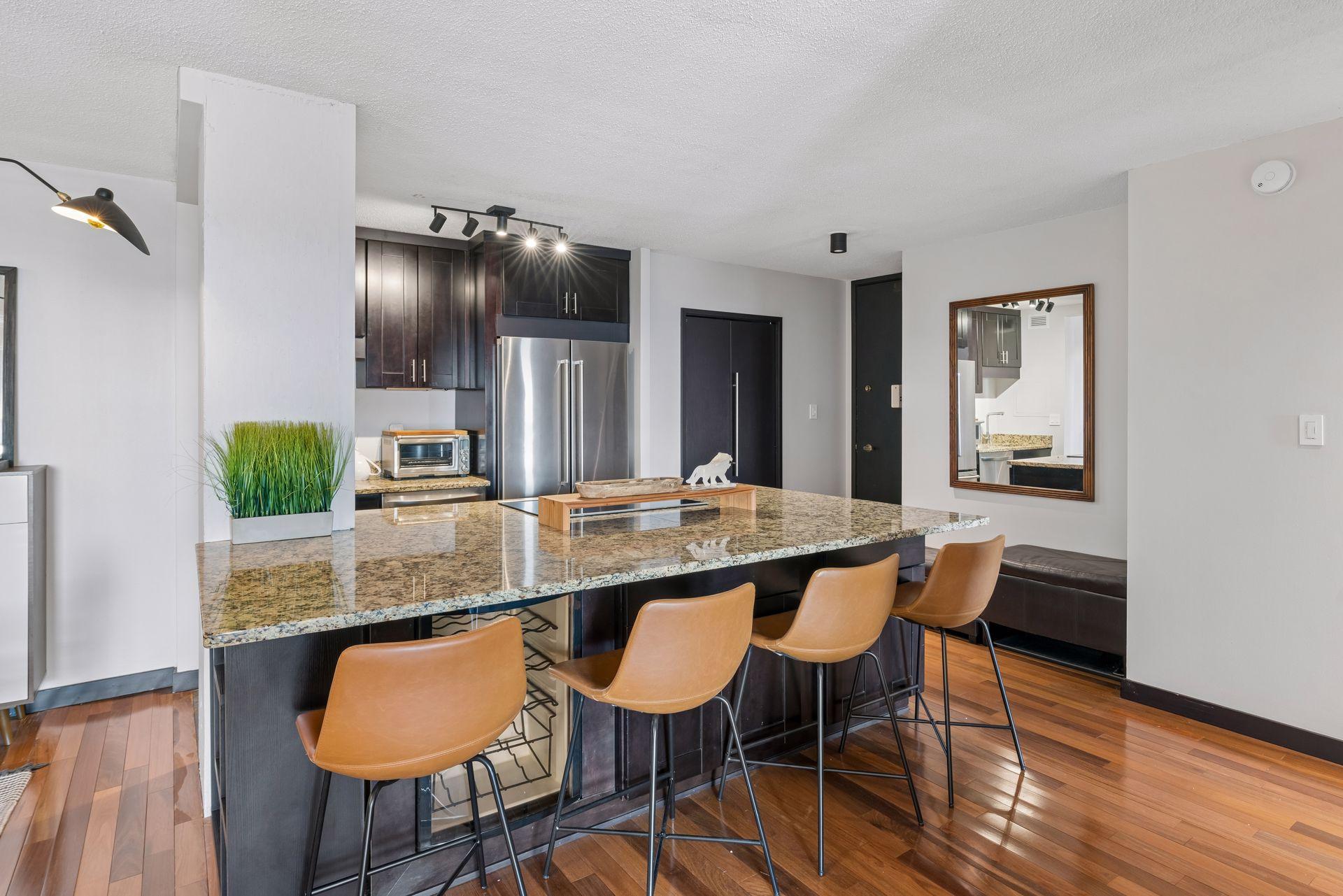 View of Residential at 400 Groveland Avenue #1714, Minneapolis MN 55403, Minneapolis (32 of 89) - Mike Wilen | Minnesota Team Real Estate