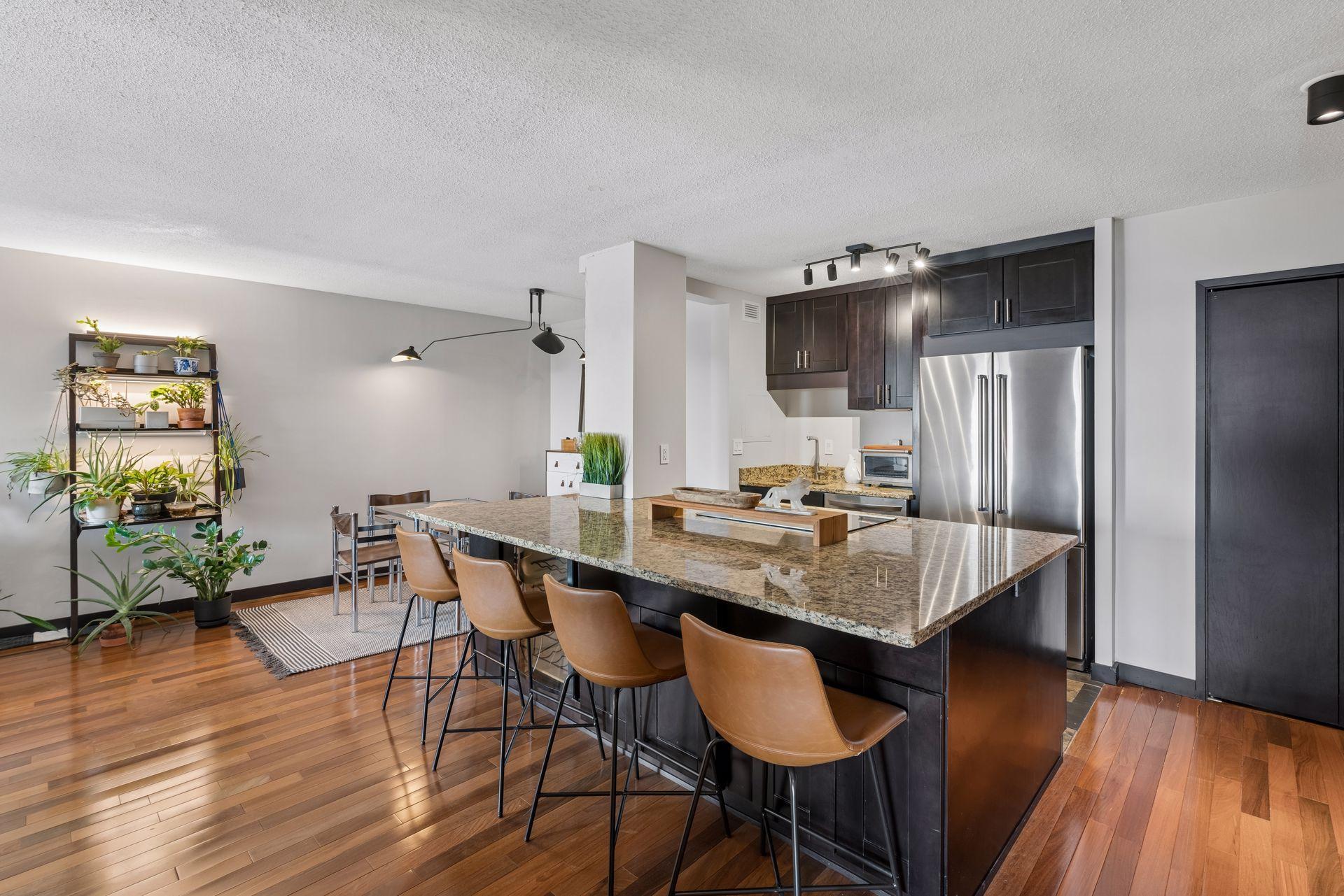 View of Residential at 400 Groveland Avenue #1714, Minneapolis MN 55403, Minneapolis (30 of 89) - Mike Wilen | Minnesota Team Real Estate