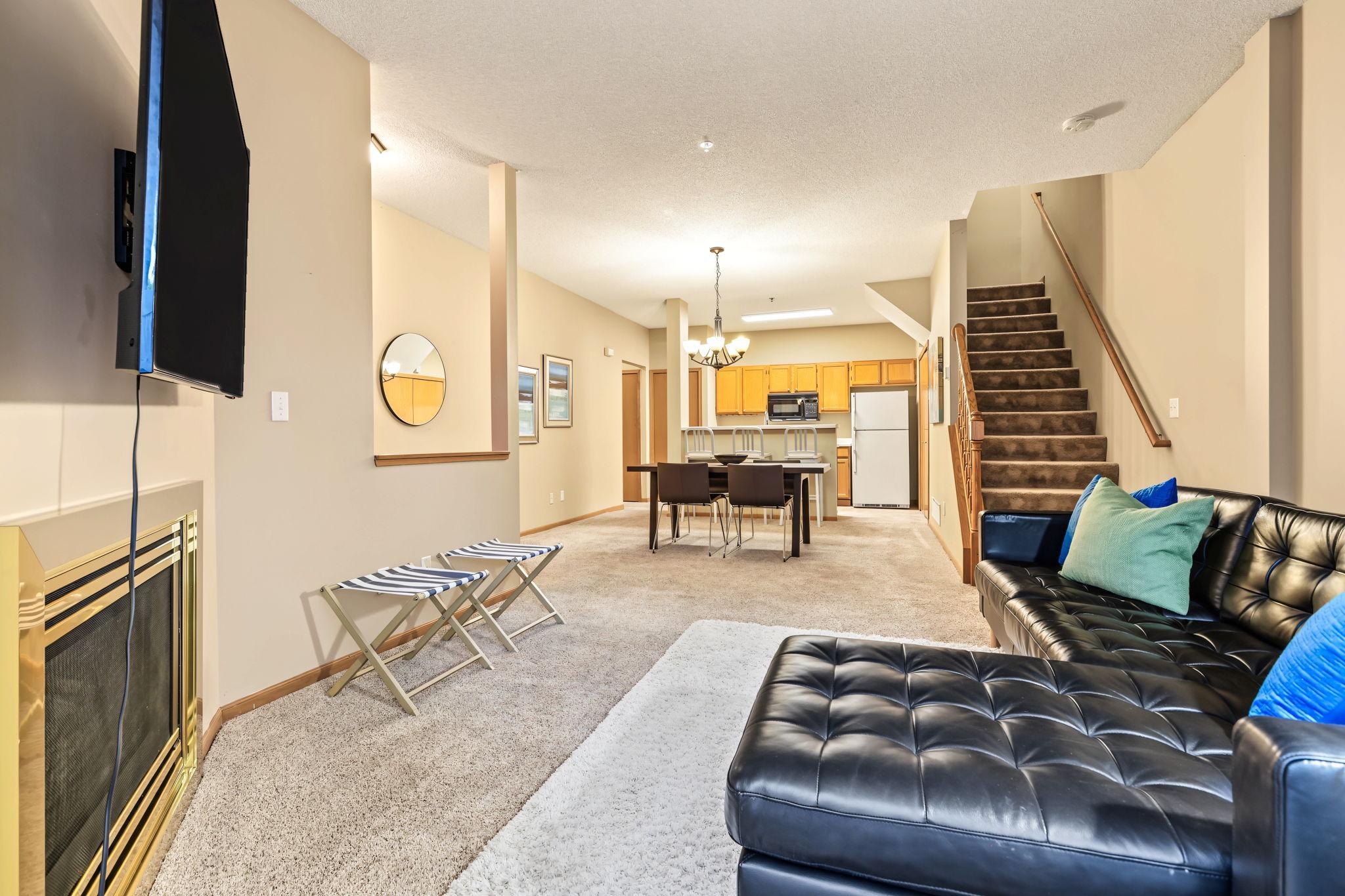View of Residential at 8399 Kimball Drive, Eden Prairie MN 55347, Eden Prairie (8 of 33) - Mike Wilen | Minnesota Team Real Estate