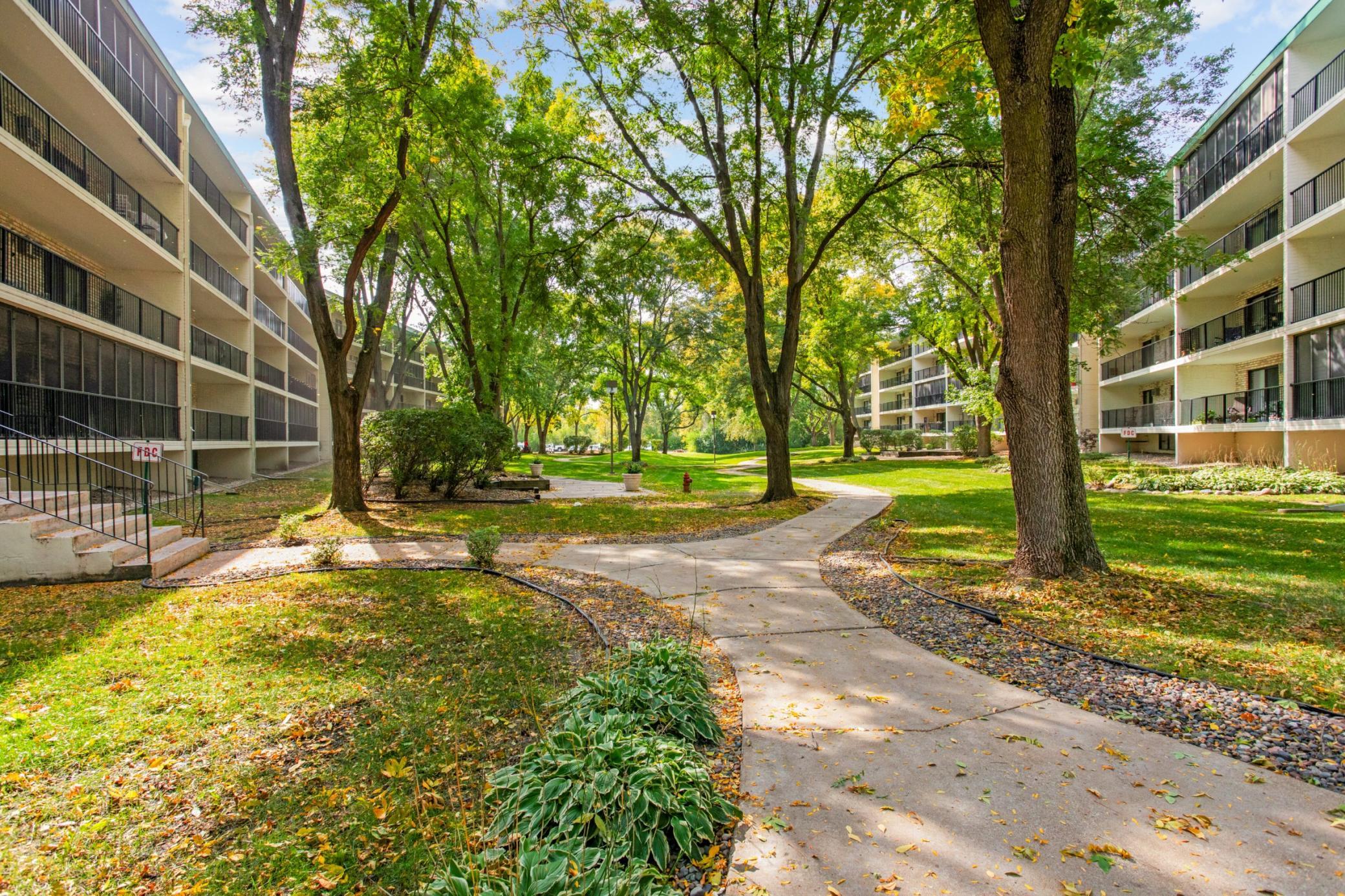 View of Residential at 10521 Cedar Lake Road #519, Minnetonka MN 55305, Minnetonka (37 of 40) - Mike Wilen | Minnesota Team Real Estate