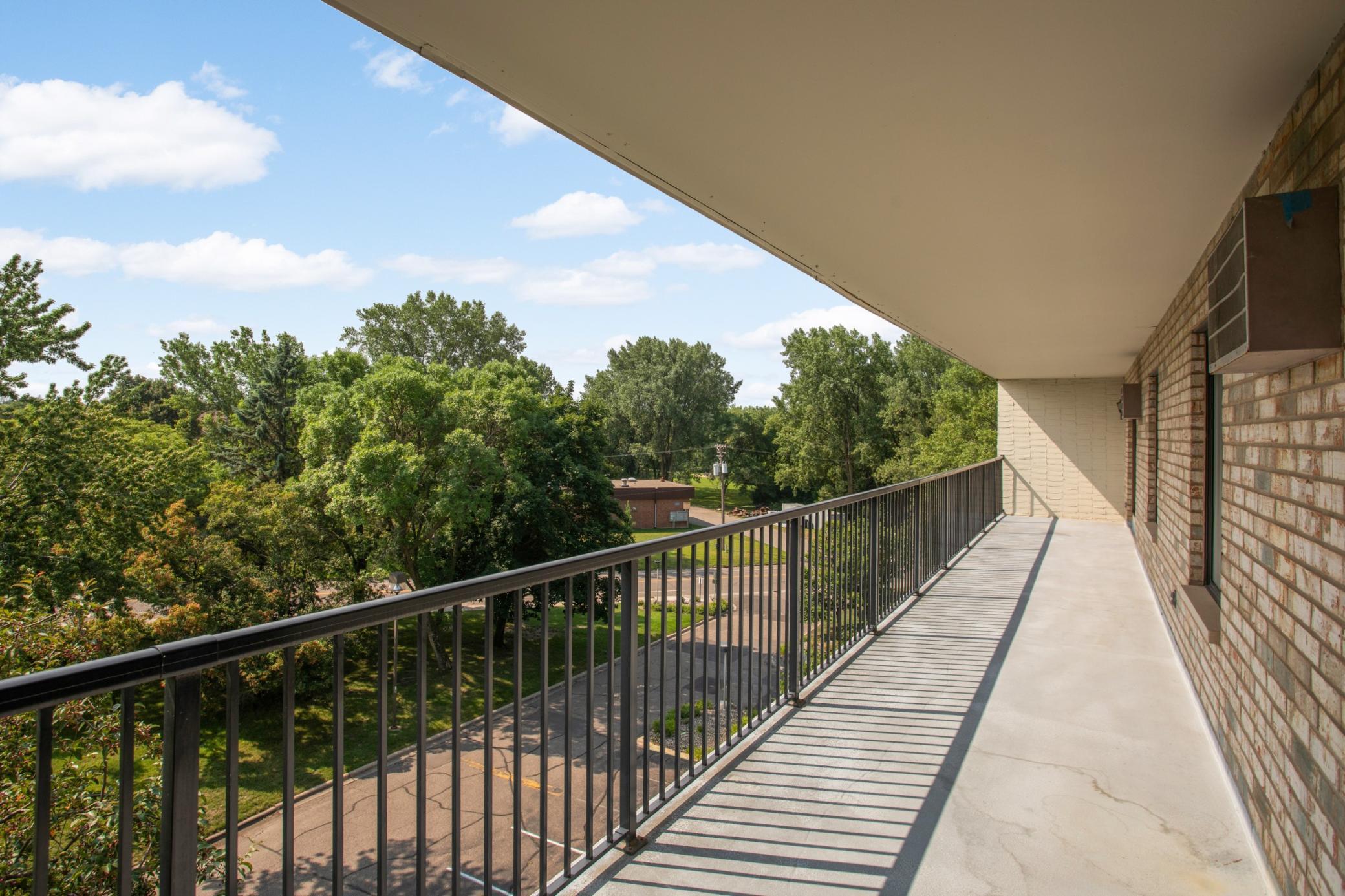 View of Residential at 10521 Cedar Lake Road #519, Minnetonka MN 55305, Minnetonka (25 of 40) - Mike Wilen | Minnesota Team Real Estate