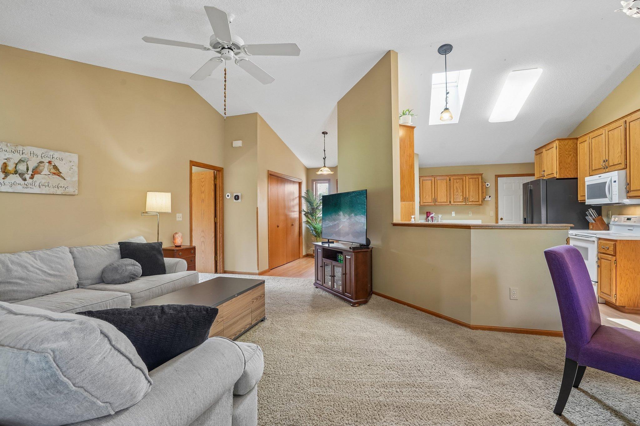 View of Residential at 9126 Windsor Lane, Brooklyn Park MN 55443, Brooklyn Park (4 of 30) - Mike Wilen | Minnesota Team Real Estate
