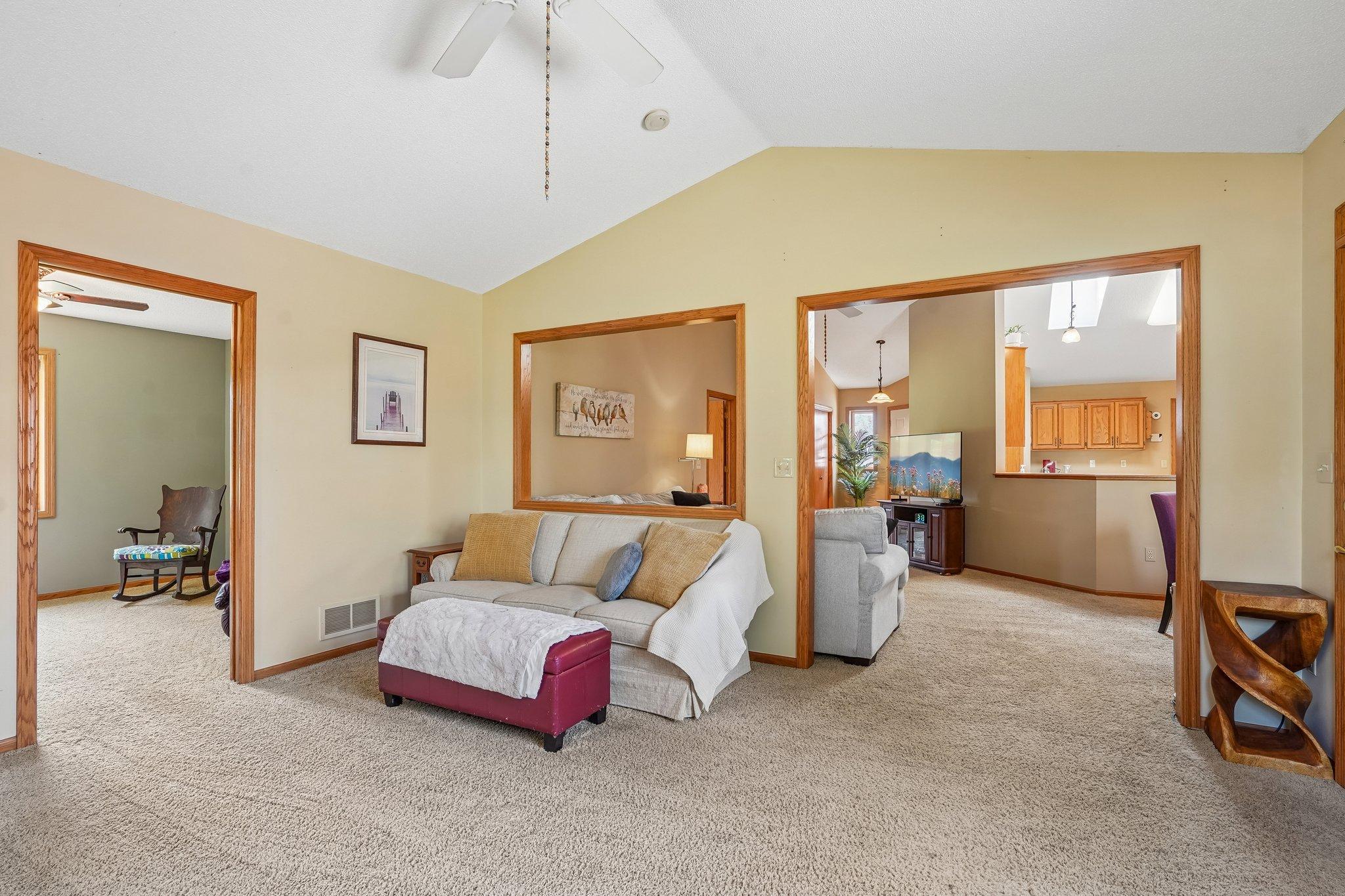 View of Residential at 9126 Windsor Lane, Brooklyn Park MN 55443, Brooklyn Park (14 of 30) - Mike Wilen | Minnesota Team Real Estate
