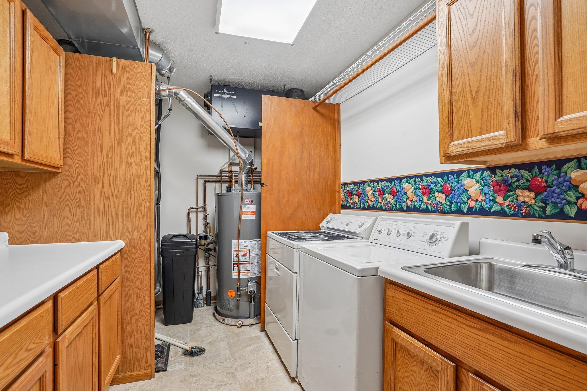 View of Residential at 9126 Windsor Lane, Brooklyn Park MN 55443, Brooklyn Park (25 of 30) - Mike Wilen | Minnesota Team Real Estate