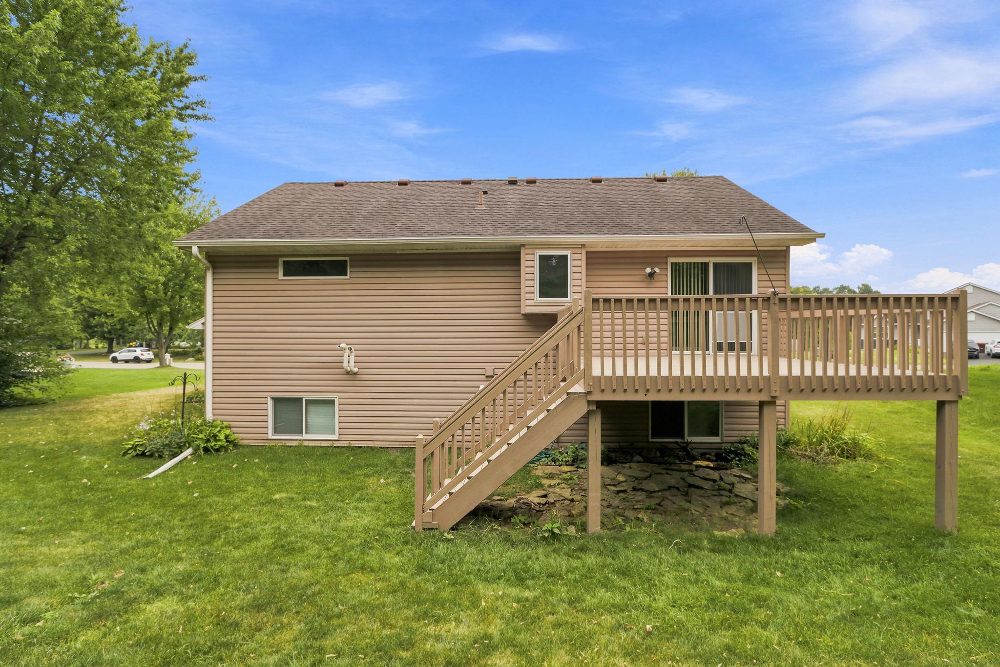 View of Residential at 8182 Lori Lane, Woodbury MN 55125, Woodbury (37 of 42) - Mike Wilen | Minnesota Team Real Estate
