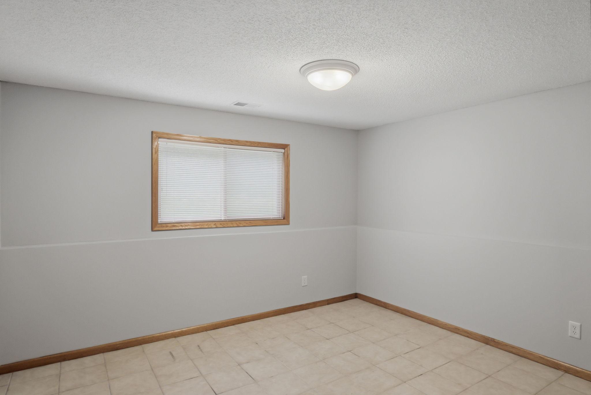 View of Residential at 8182 Lori Lane, Woodbury MN 55125, Woodbury (33 of 42) - Mike Wilen | Minnesota Team Real Estate