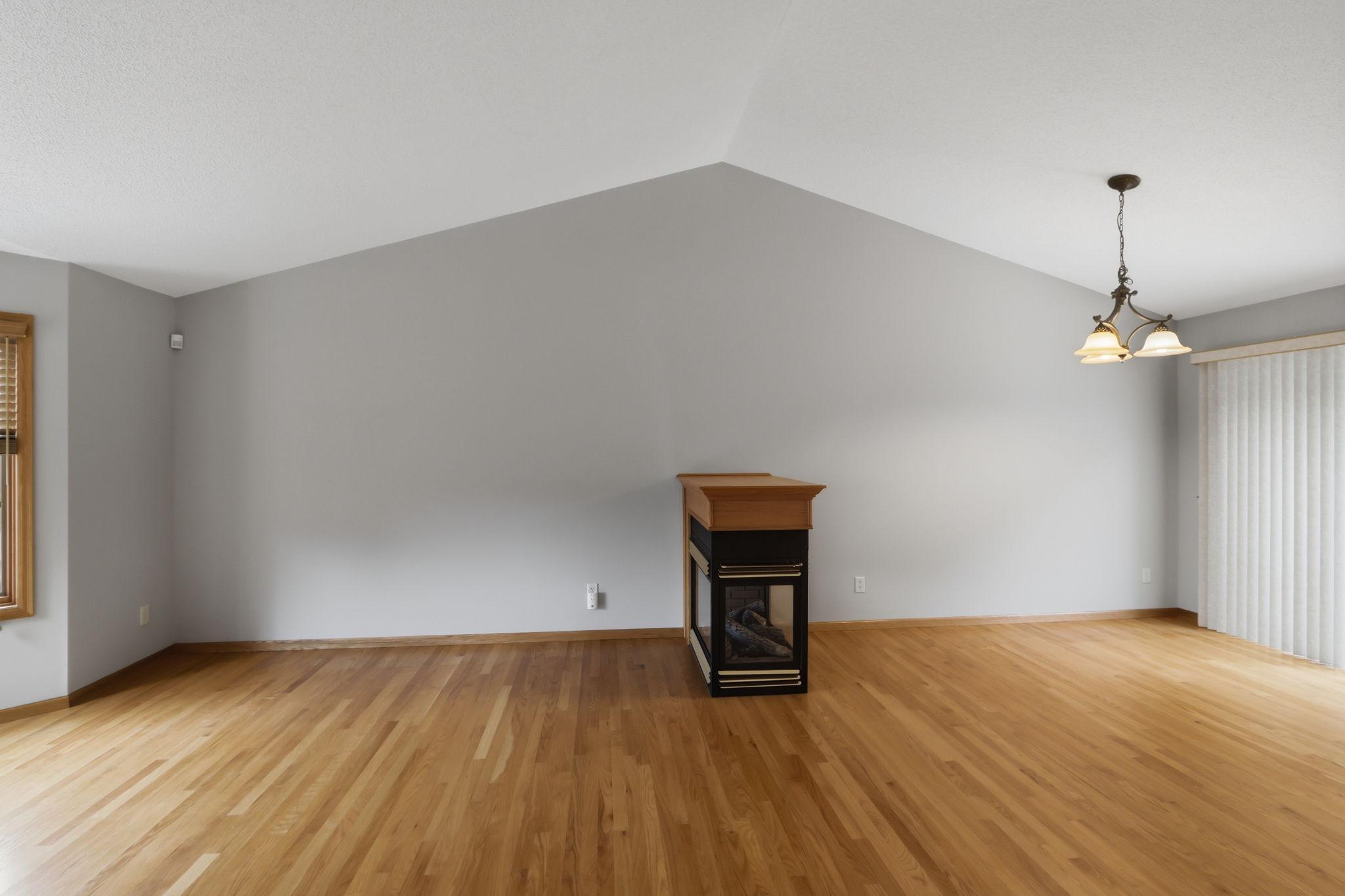 View of Residential at 8182 Lori Lane, Woodbury MN 55125, Woodbury (6 of 42) - Mike Wilen | Minnesota Team Real Estate