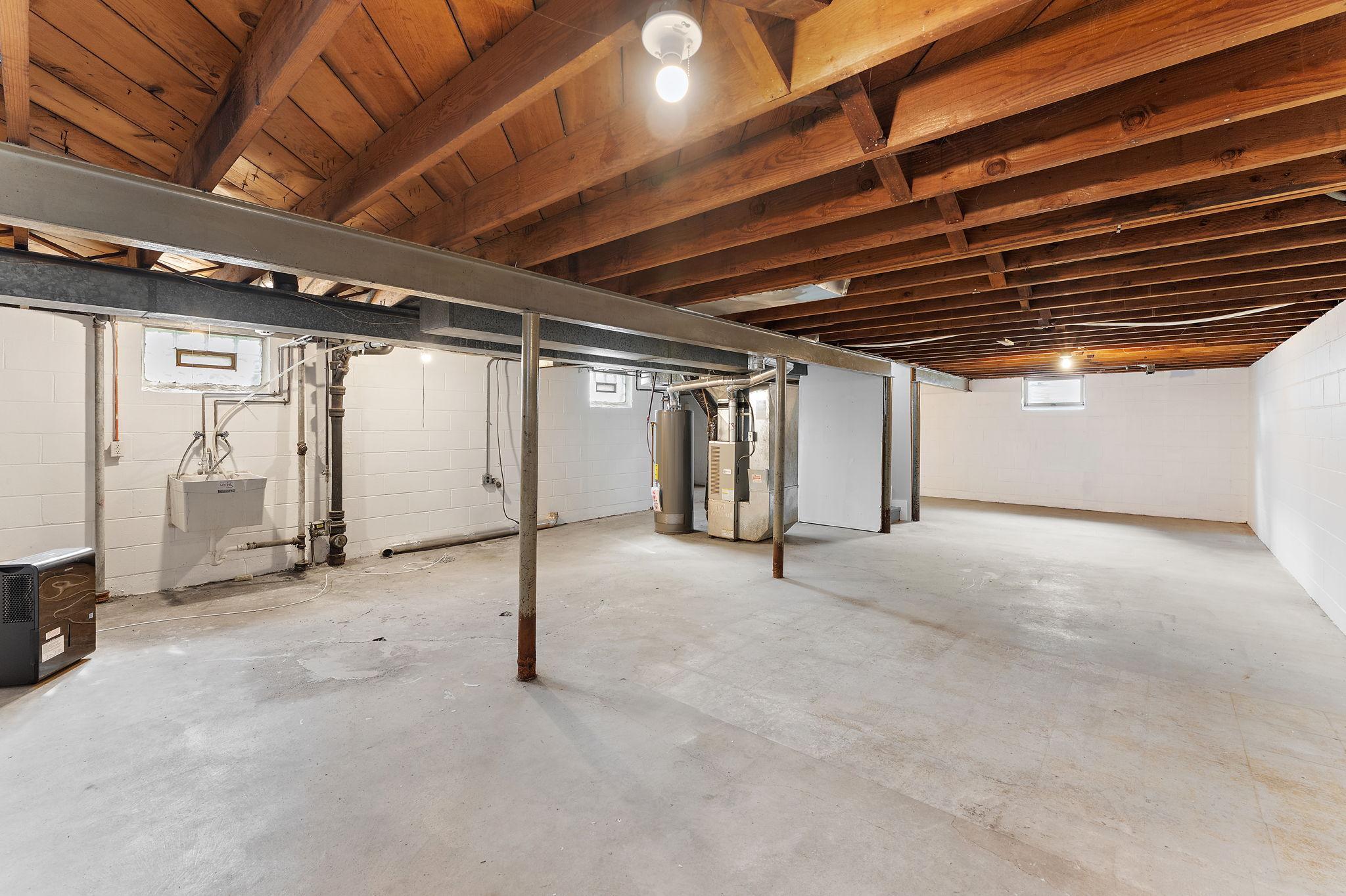 View of Residential at 5906 Dupont Avenue, Brooklyn Center MN 55430, Brooklyn Center (24 of 32) - Mike Wilen | Minnesota Team Real Estate
