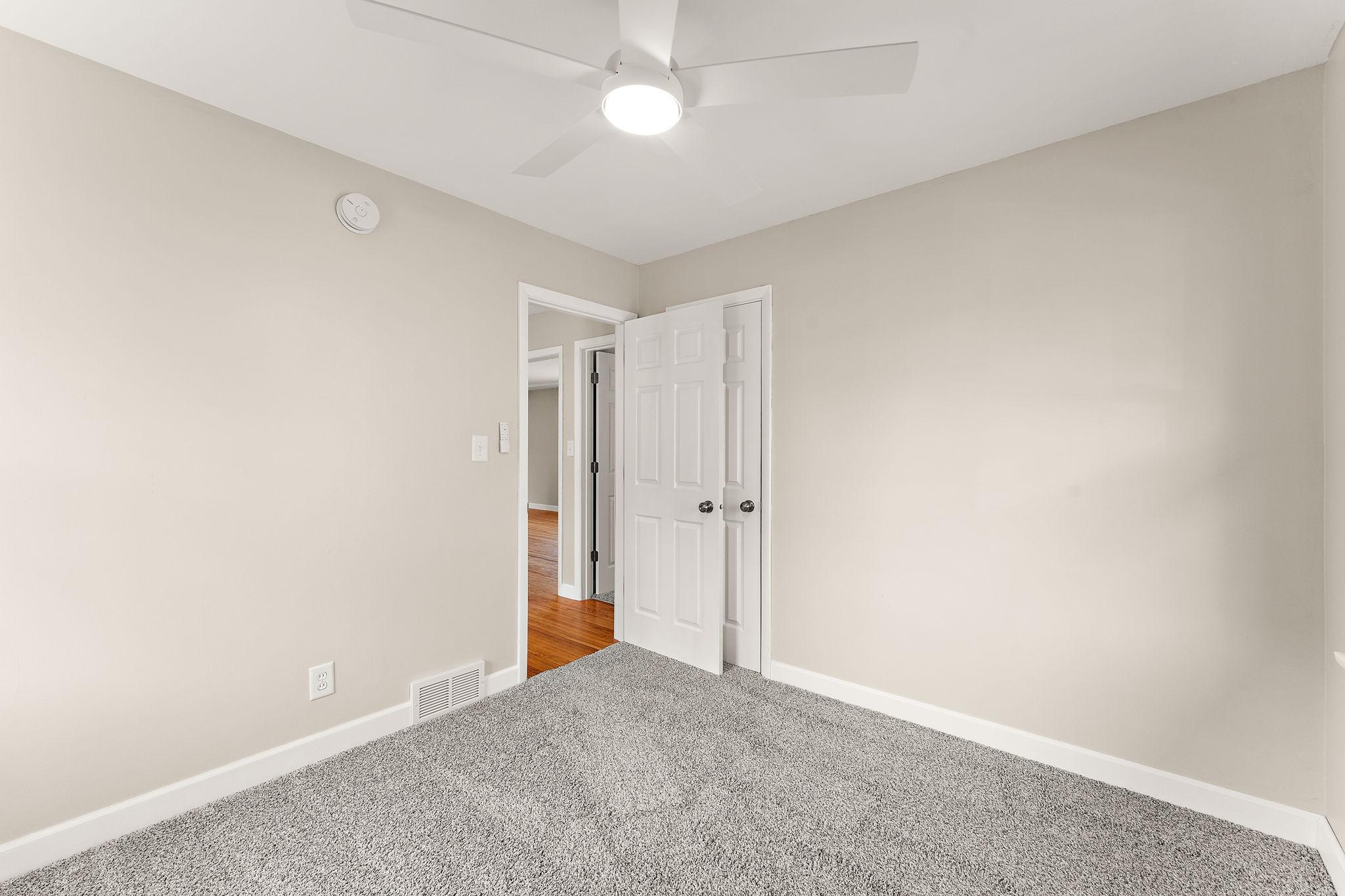 View of Residential at 5906 Dupont Avenue, Brooklyn Center MN 55430, Brooklyn Center (18 of 32) - Mike Wilen | Minnesota Team Real Estate