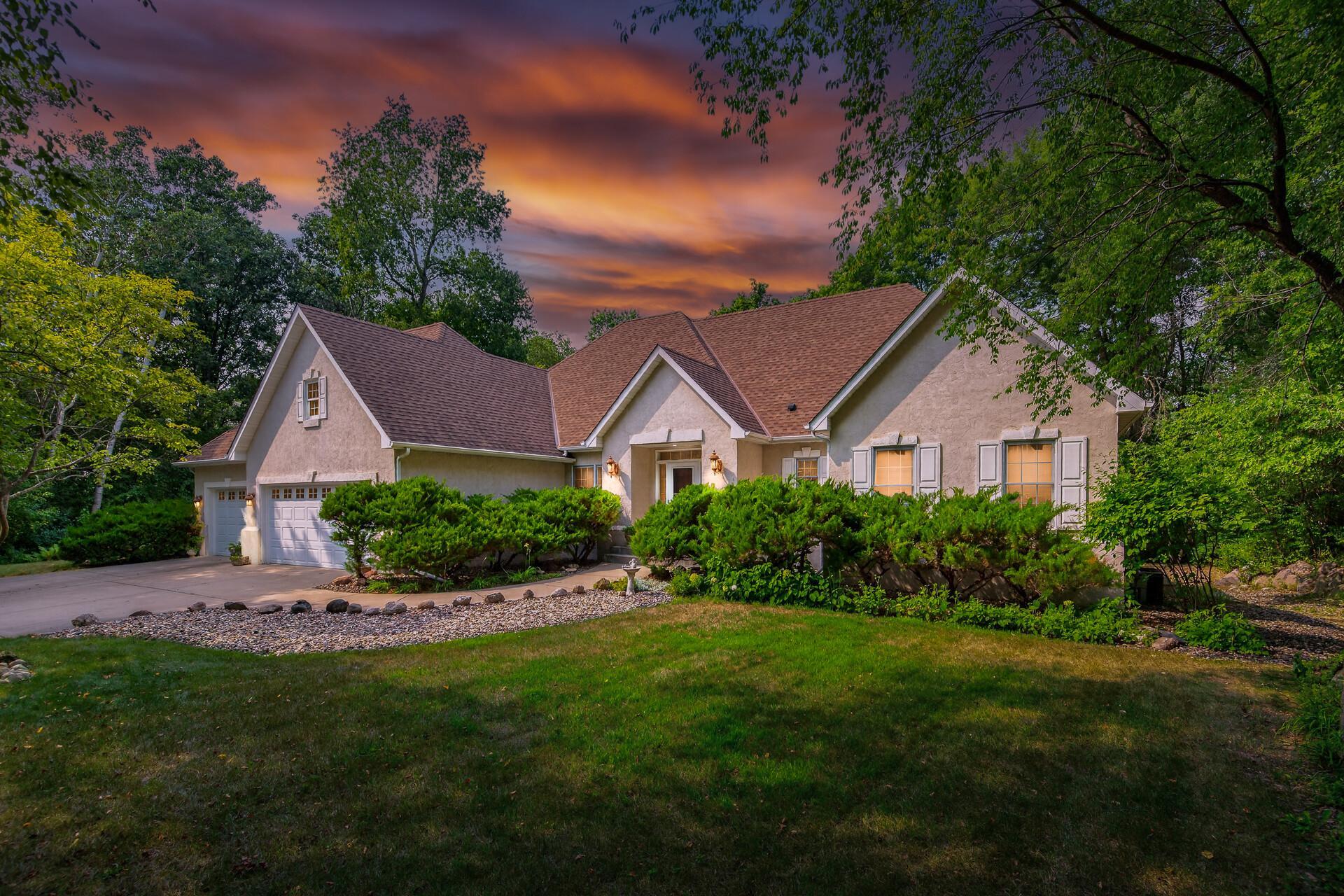View of Residential at 2706 Woods Trail, Burnsville MN 55306, Burnsville (45 of 48) - Mike Wilen | Minnesota Team Real Estate