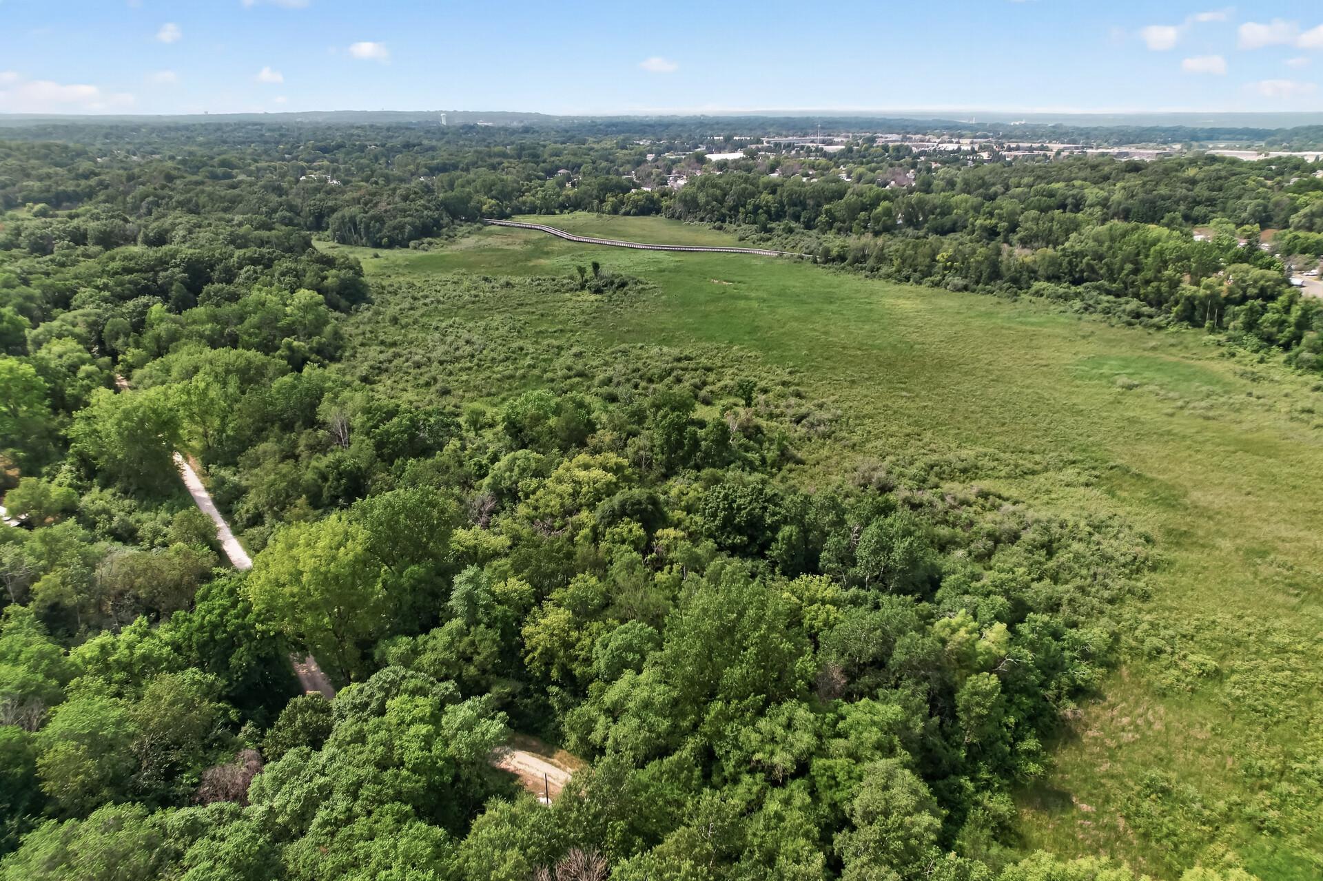 View of Residential at 2706 Woods Trail, Burnsville MN 55306, Burnsville (42 of 48) - Mike Wilen | Minnesota Team Real Estate