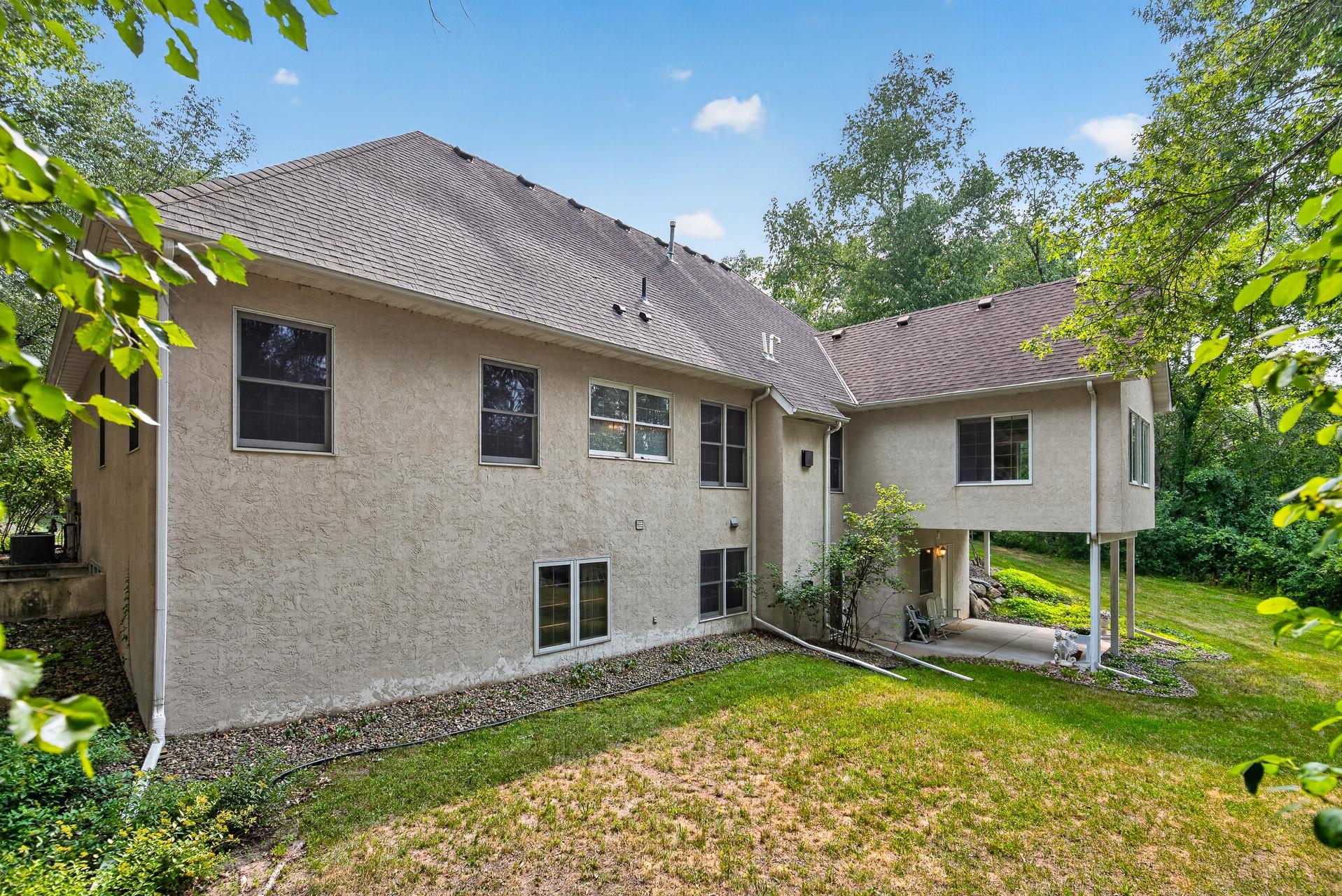 View of Residential at 2706 Woods Trail, Burnsville MN 55306, Burnsville (36 of 48) - Mike Wilen | Minnesota Team Real Estate