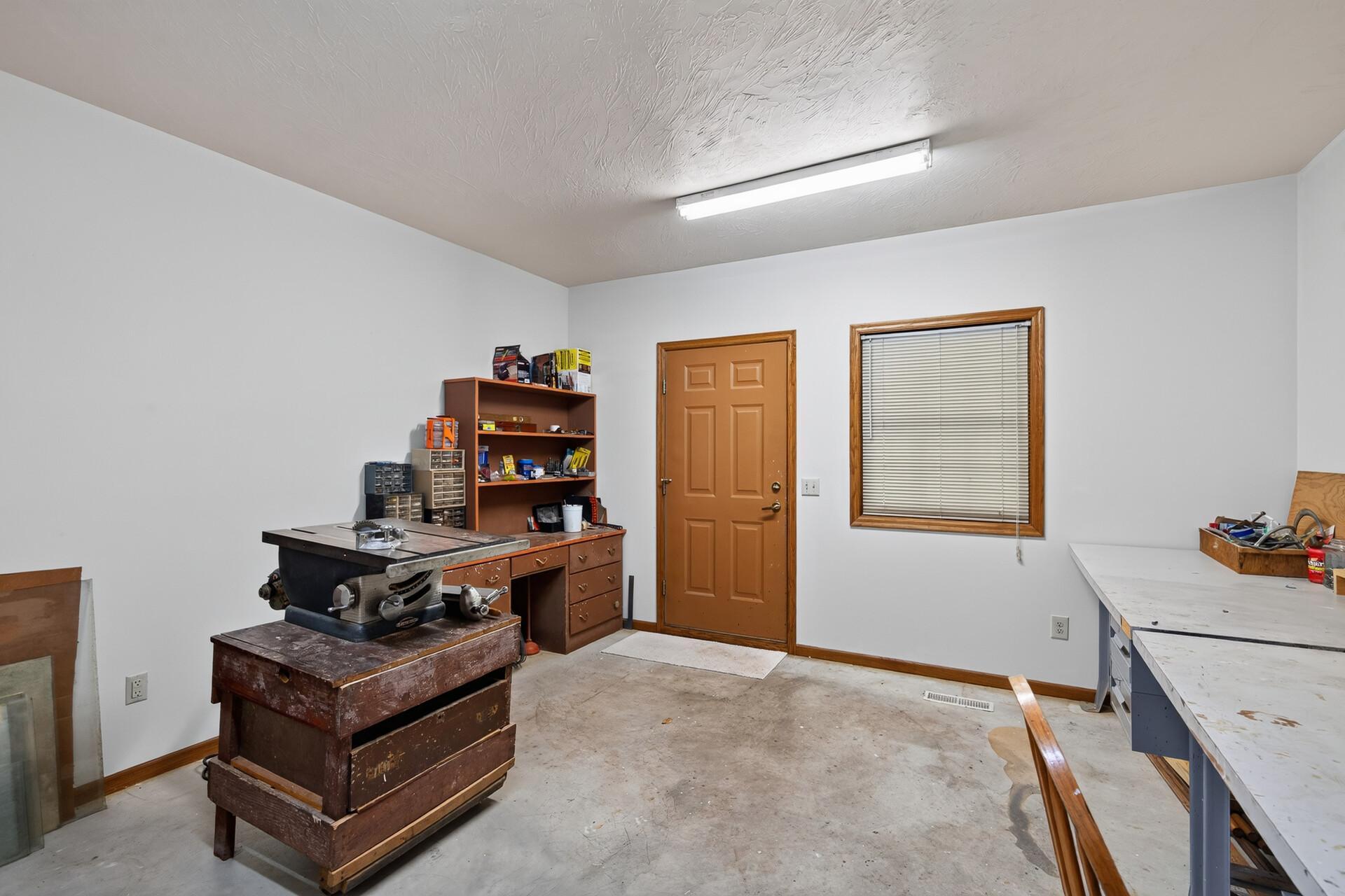 View of Residential at 2706 Woods Trail, Burnsville MN 55306, Burnsville (32 of 48) - Mike Wilen | Minnesota Team Real Estate