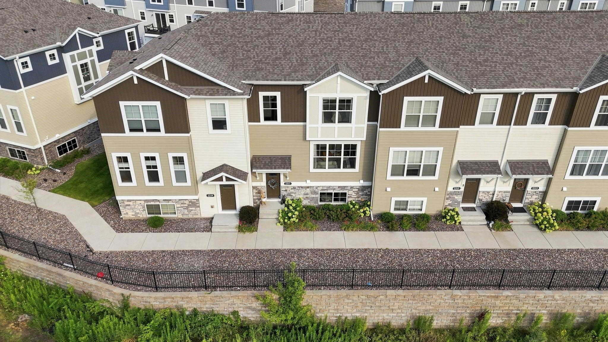View of Residential at 2217 Gateway Curve, North Saint Paul MN 55109, North Saint Paul (24 of 30) - Mike Wilen | Minnesota Team Real Estate