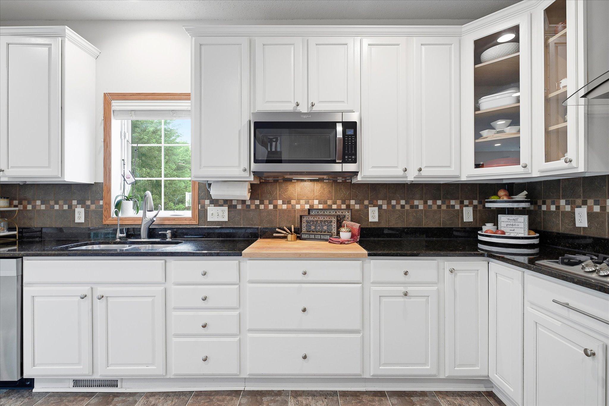 View of Residential at 6262 Hedgecroft Avenue, Cottage Grove MN 55016, Cottage Grove (21 of 96) - Mike Wilen | Minnesota Team Real Estate
