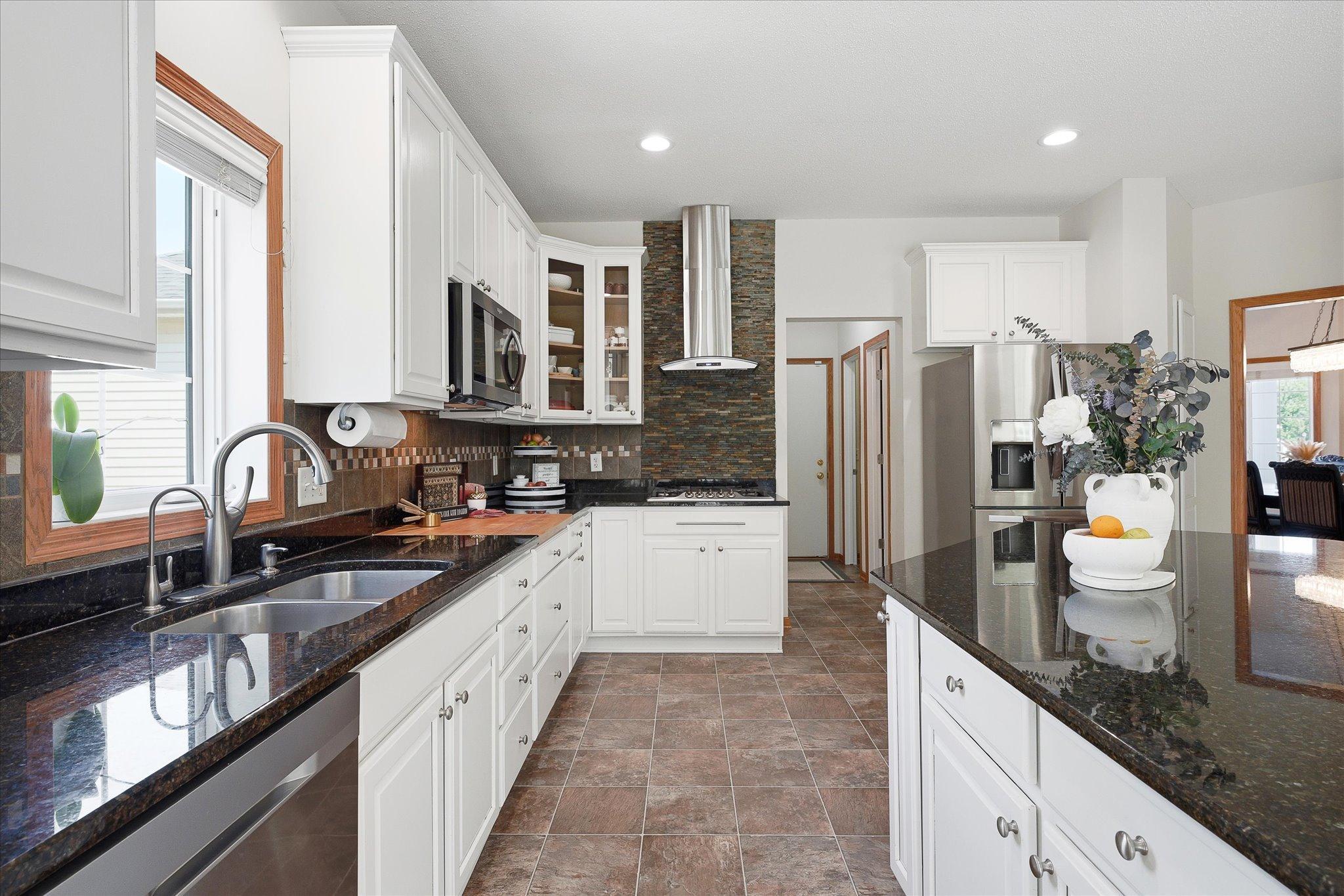 View of Residential at 6262 Hedgecroft Avenue, Cottage Grove MN 55016, Cottage Grove (18 of 96) - Mike Wilen | Minnesota Team Real Estate
