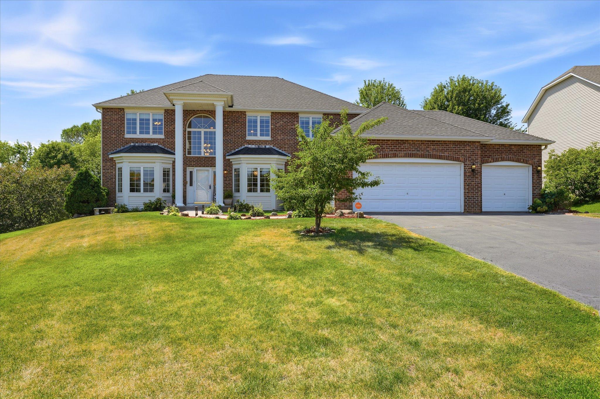 View of Residential at 6262 Hedgecroft Avenue, Cottage Grove MN 55016, Cottage Grove (2 of 96) - Mike Wilen | Minnesota Team Real Estate