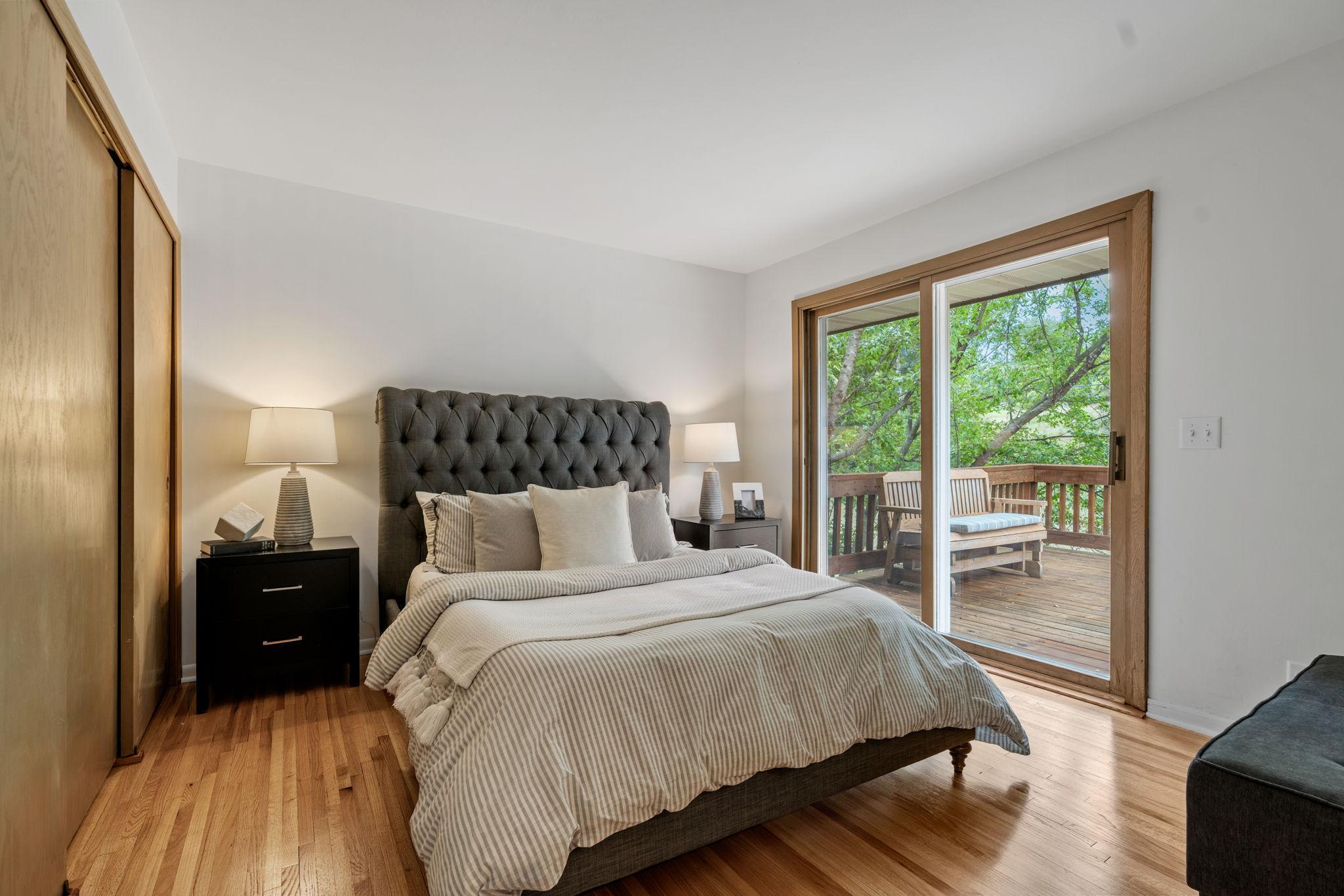 View of Residential at 810 Oakwood Drive, New Brighton MN 55112, New Brighton (25 of 68) - Mike Wilen | Minnesota Team Real Estate