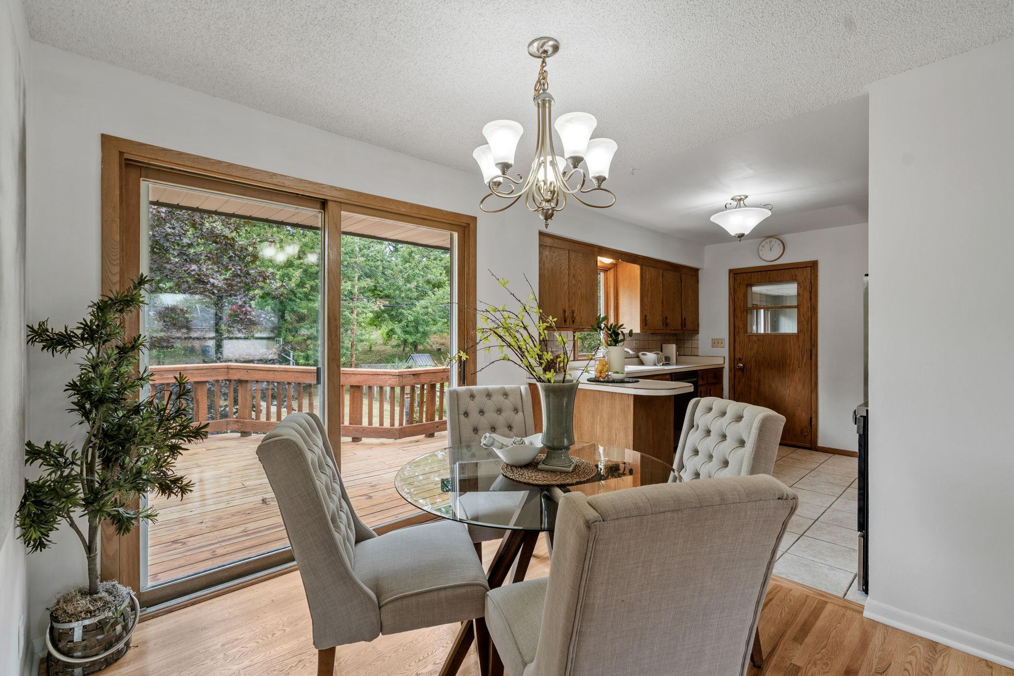 View of Residential at 810 Oakwood Drive, New Brighton MN 55112, New Brighton (14 of 68) - Mike Wilen | Minnesota Team Real Estate