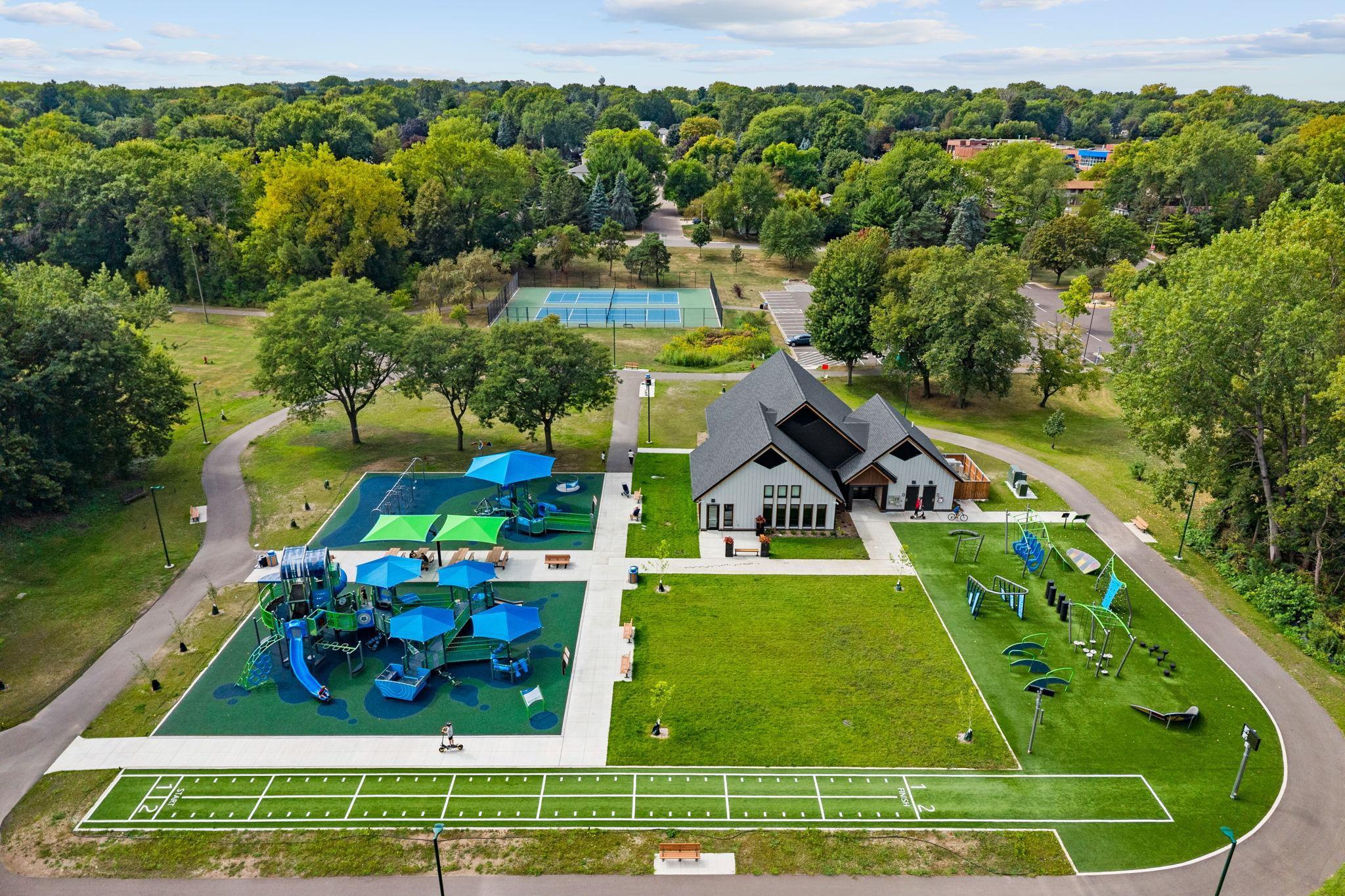 View of Residential at 810 Oakwood Drive, New Brighton MN 55112, New Brighton (60 of 68) - Mike Wilen | Minnesota Team Real Estate