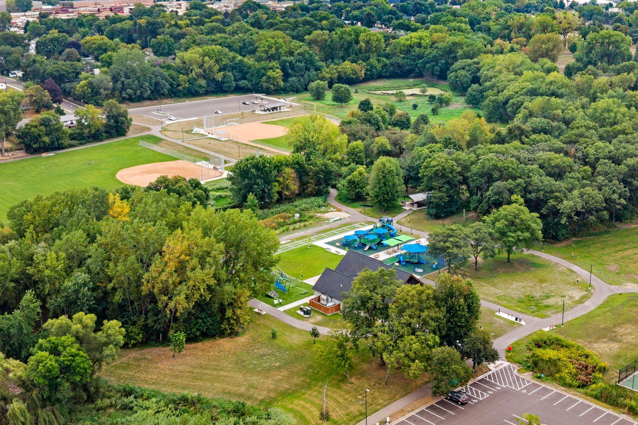 View of Residential at 810 Oakwood Drive, New Brighton MN 55112, New Brighton (61 of 68) - Mike Wilen | Minnesota Team Real Estate