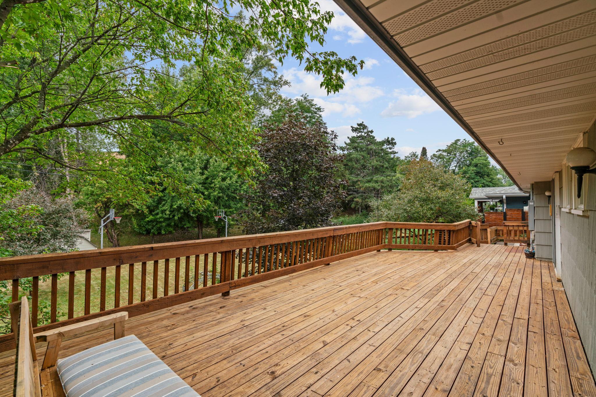 View of Residential at 810 Oakwood Drive, New Brighton MN 55112, New Brighton (15 of 68) - Mike Wilen | Minnesota Team Real Estate